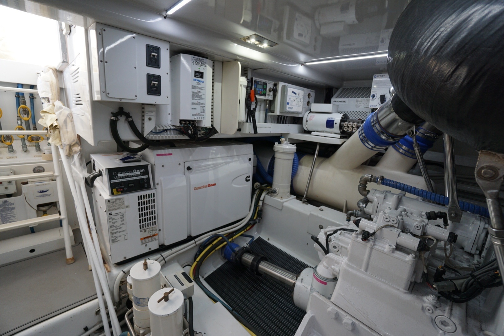 2011 F&S — - Image 36