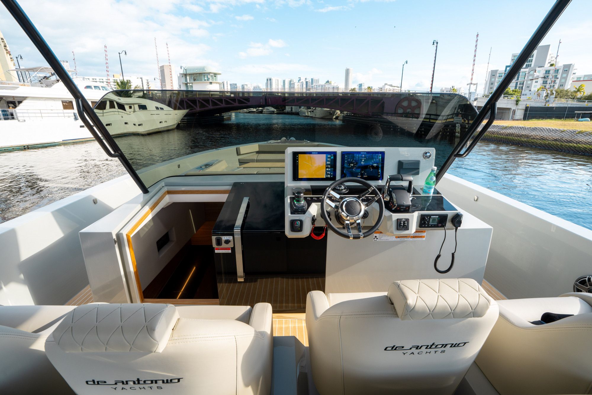 2025 De Antonio Yachts D50 OPEN - 24