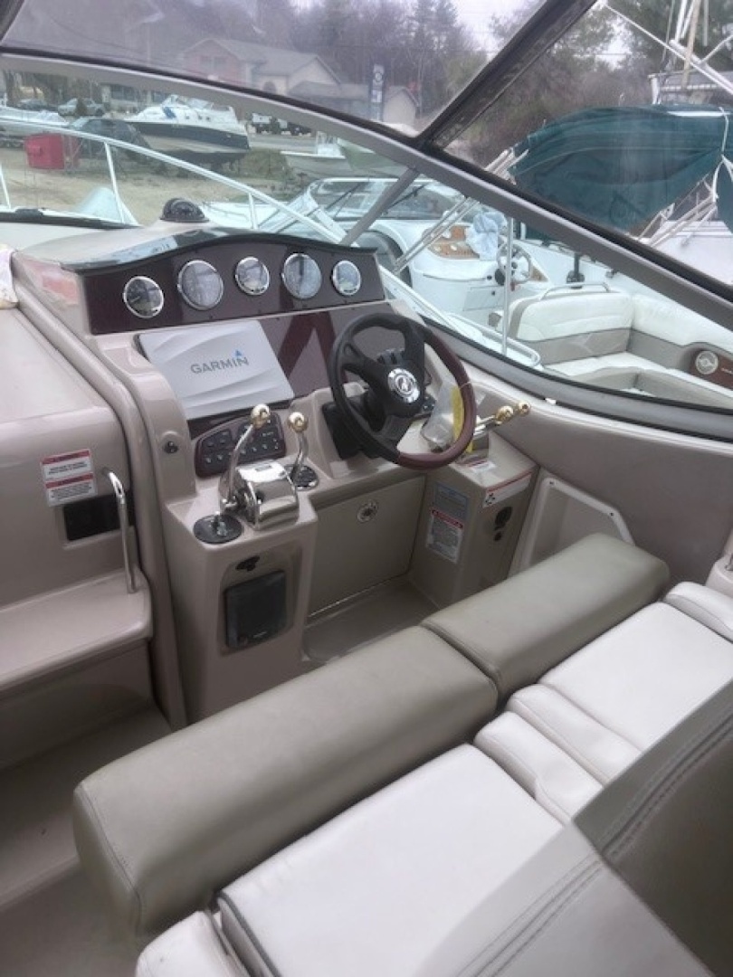 2007 Sea Ray Sundancer - Image 10