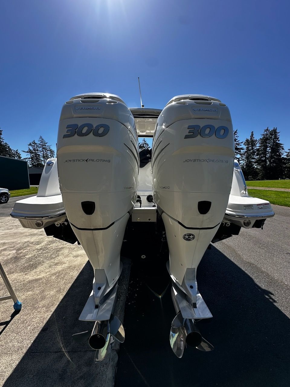 2016 Boston Whaler 270 Vantage - 22