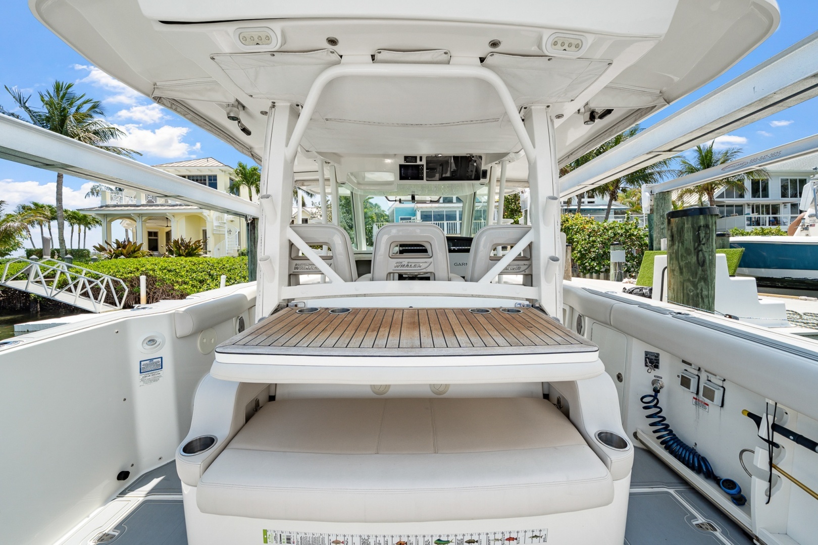 2018 Boston Whaler 380 Outrage - Image 25
