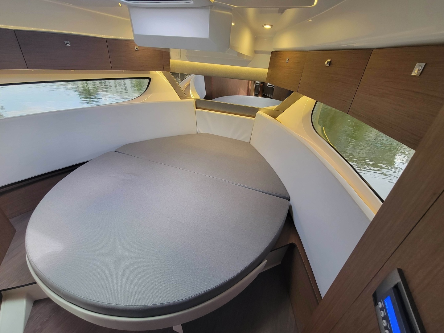 2020 Jeanneau NC 1095 Coupe - Image 26