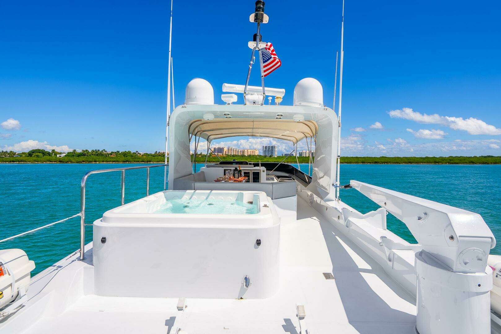 1991 Maiora Raised Pilothouse - Image 25