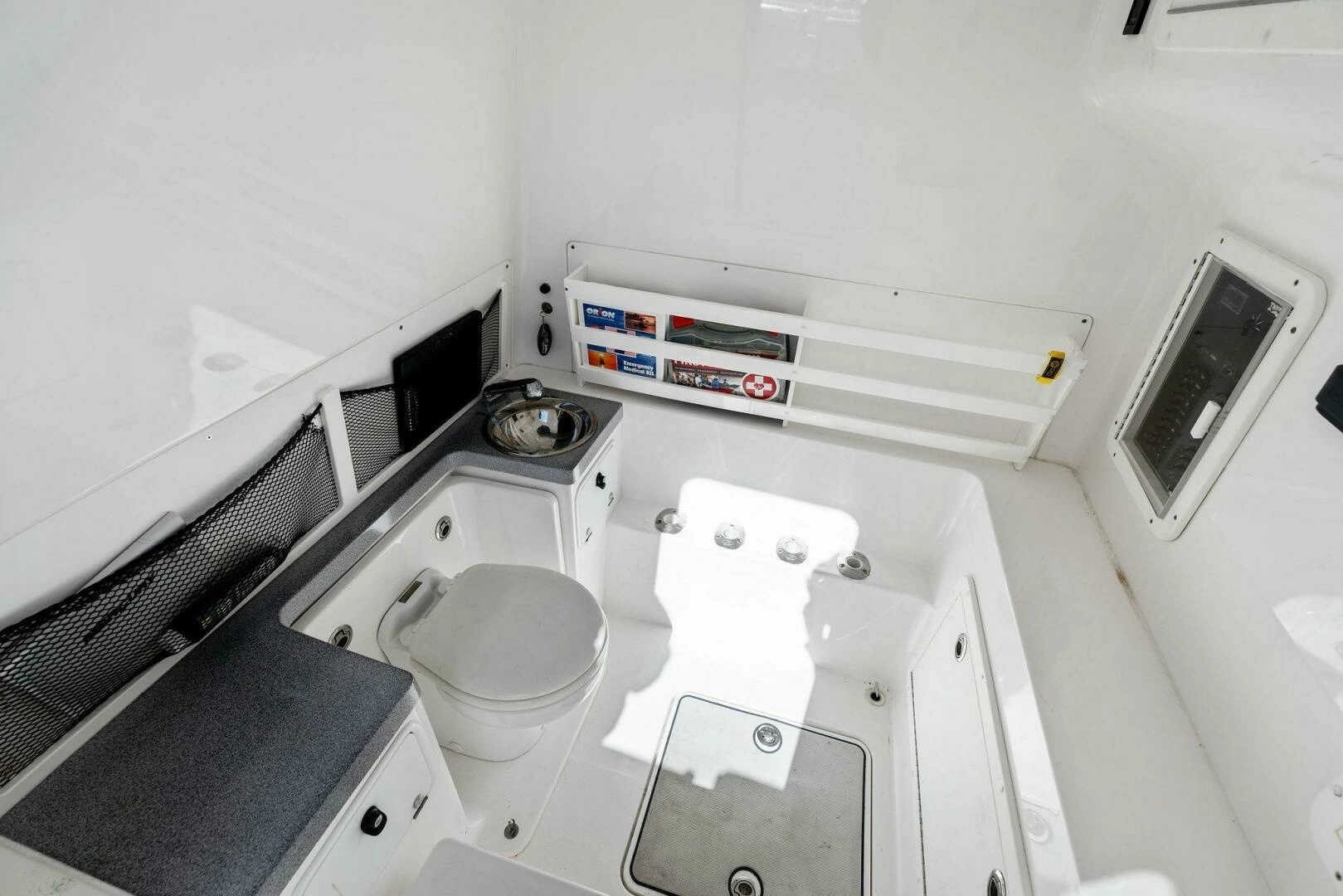 2019 Invincible 42 Open Fisherman - Image 20