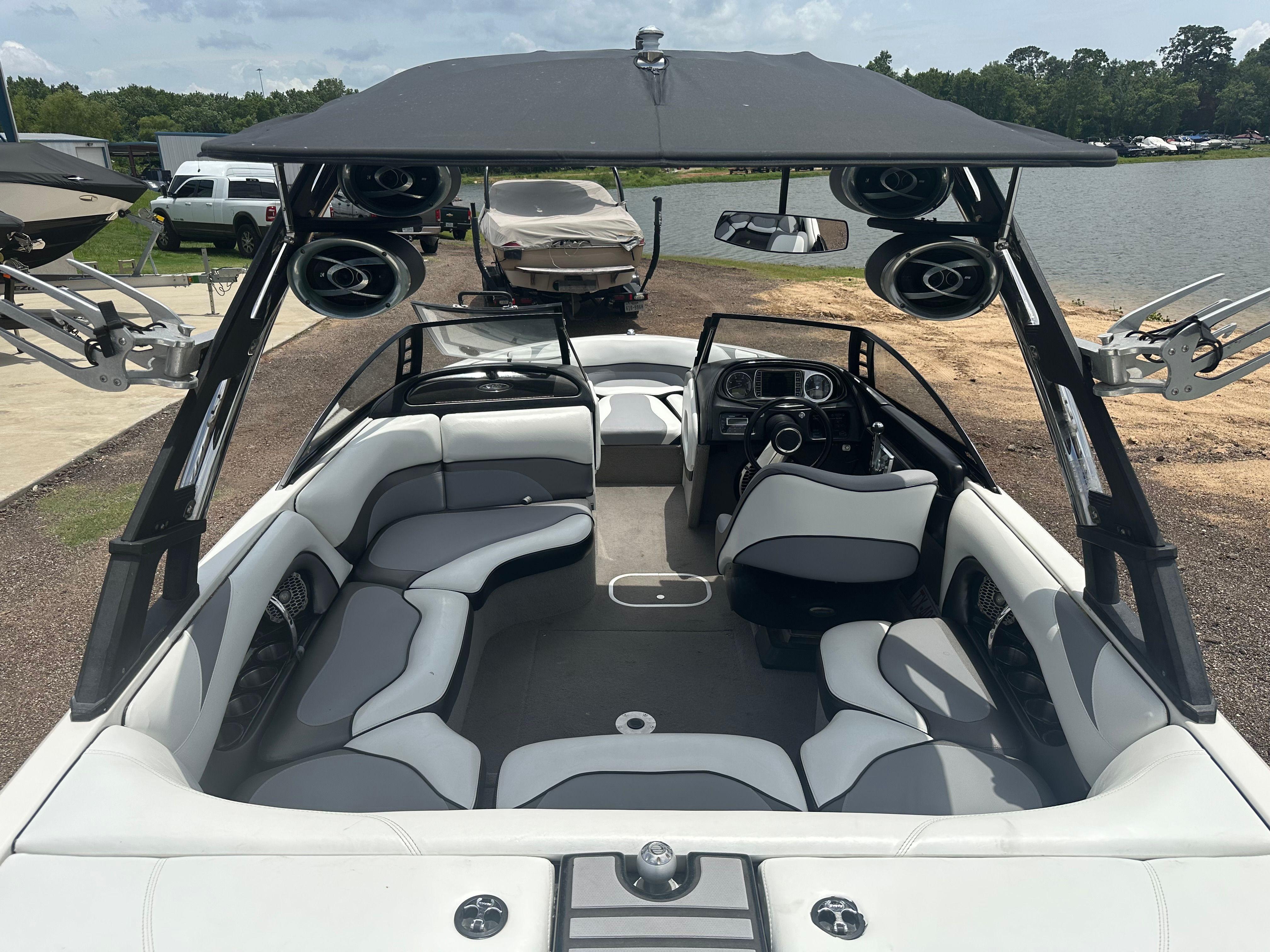 2011 MALIBU 20 VTX - Image 11