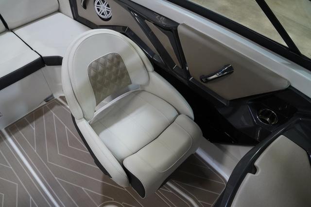 2024 Monterey 238SS Super Sport - 12