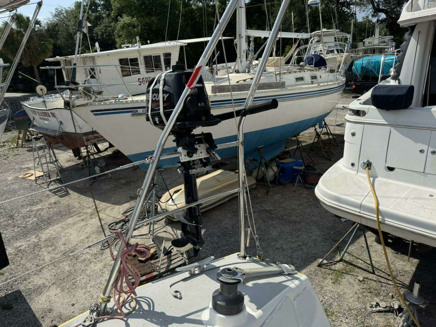 2009 RM Yachts RM1050 - Image 26
