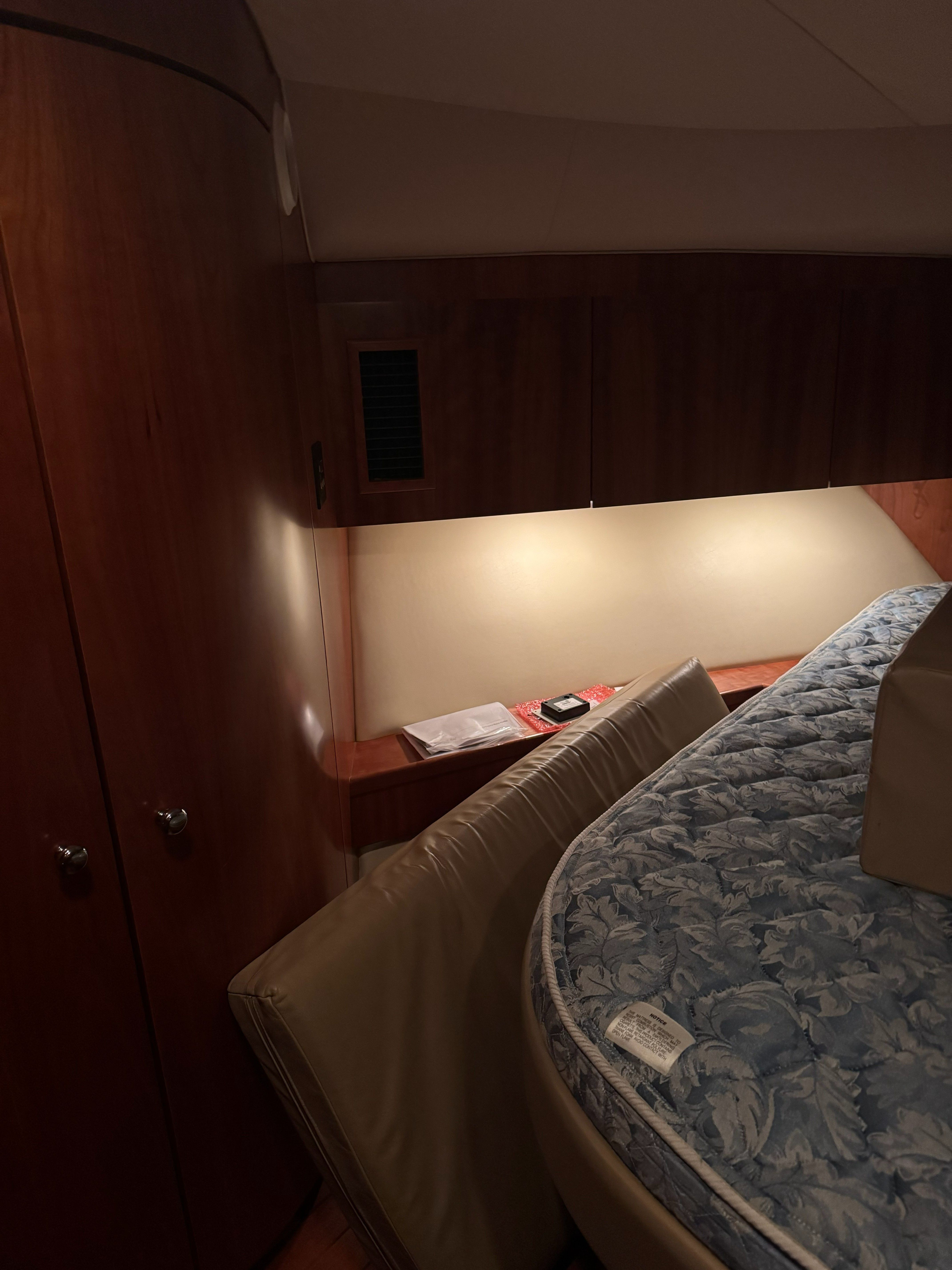 2003 Tiara Yachts 5000 Open - 59