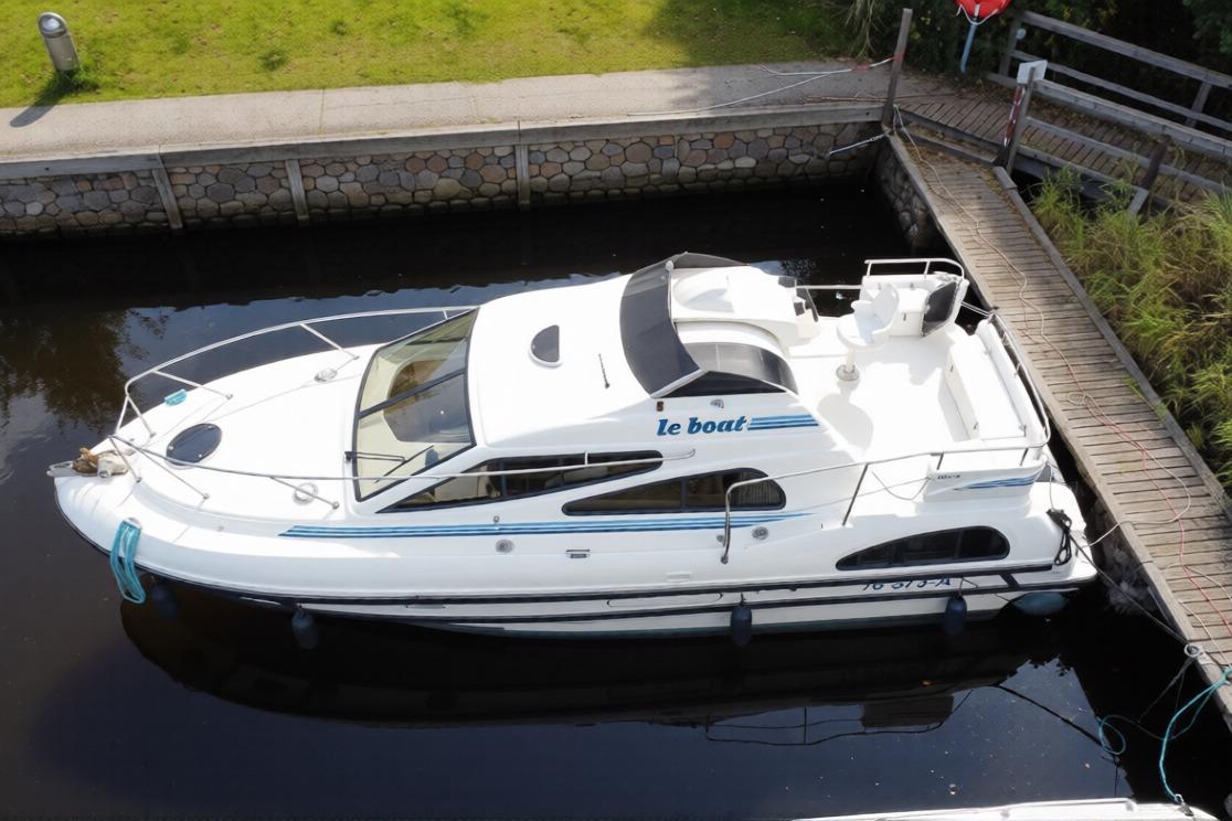 2001 Le Boat Consul