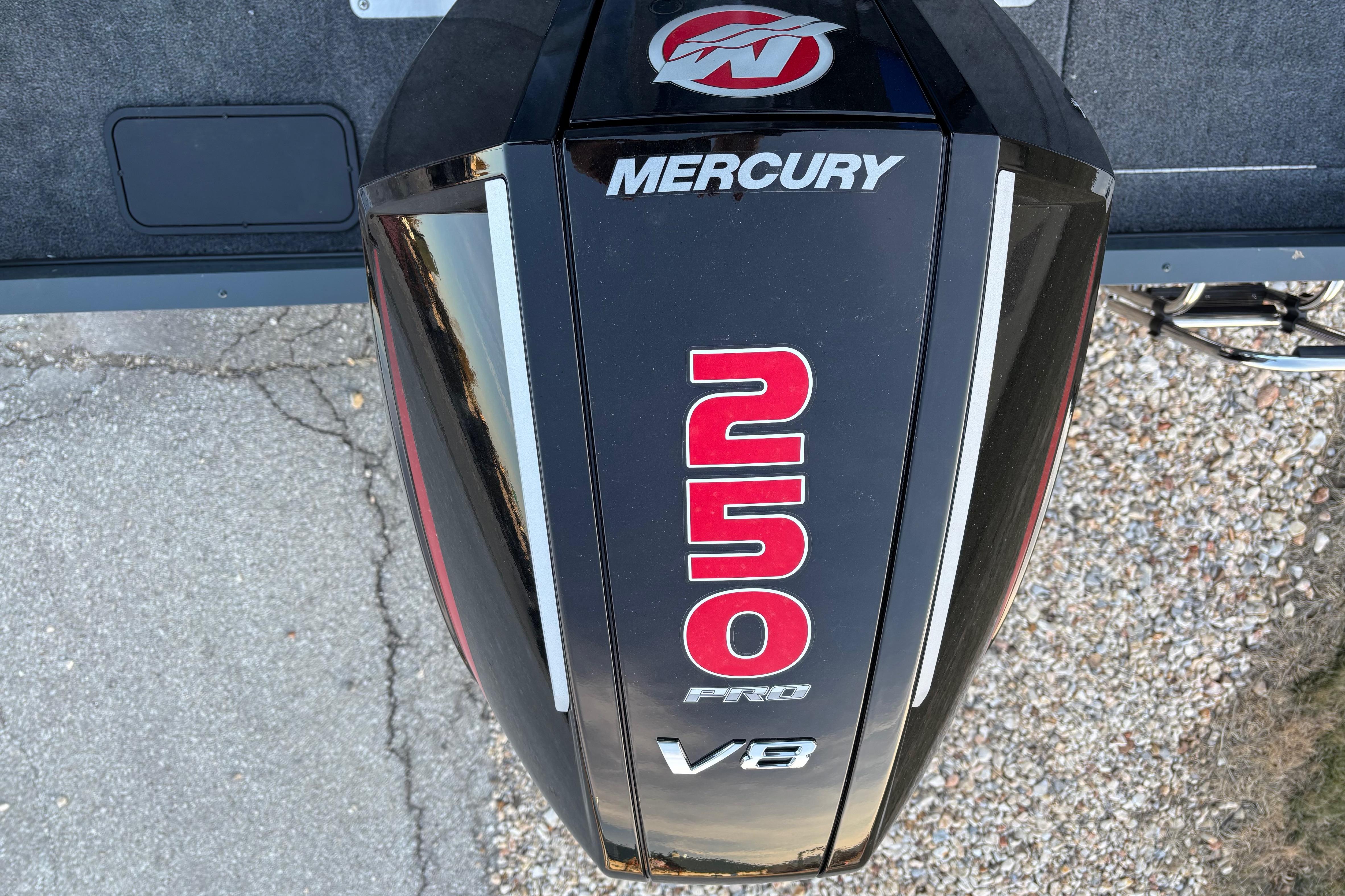 Mercury 250 Pro V8 engine on 2026 Ranger VX1988 WT boat.