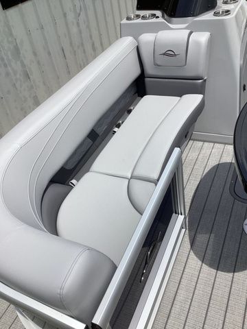 2026 SunCatcher Fusion 324SL - 19