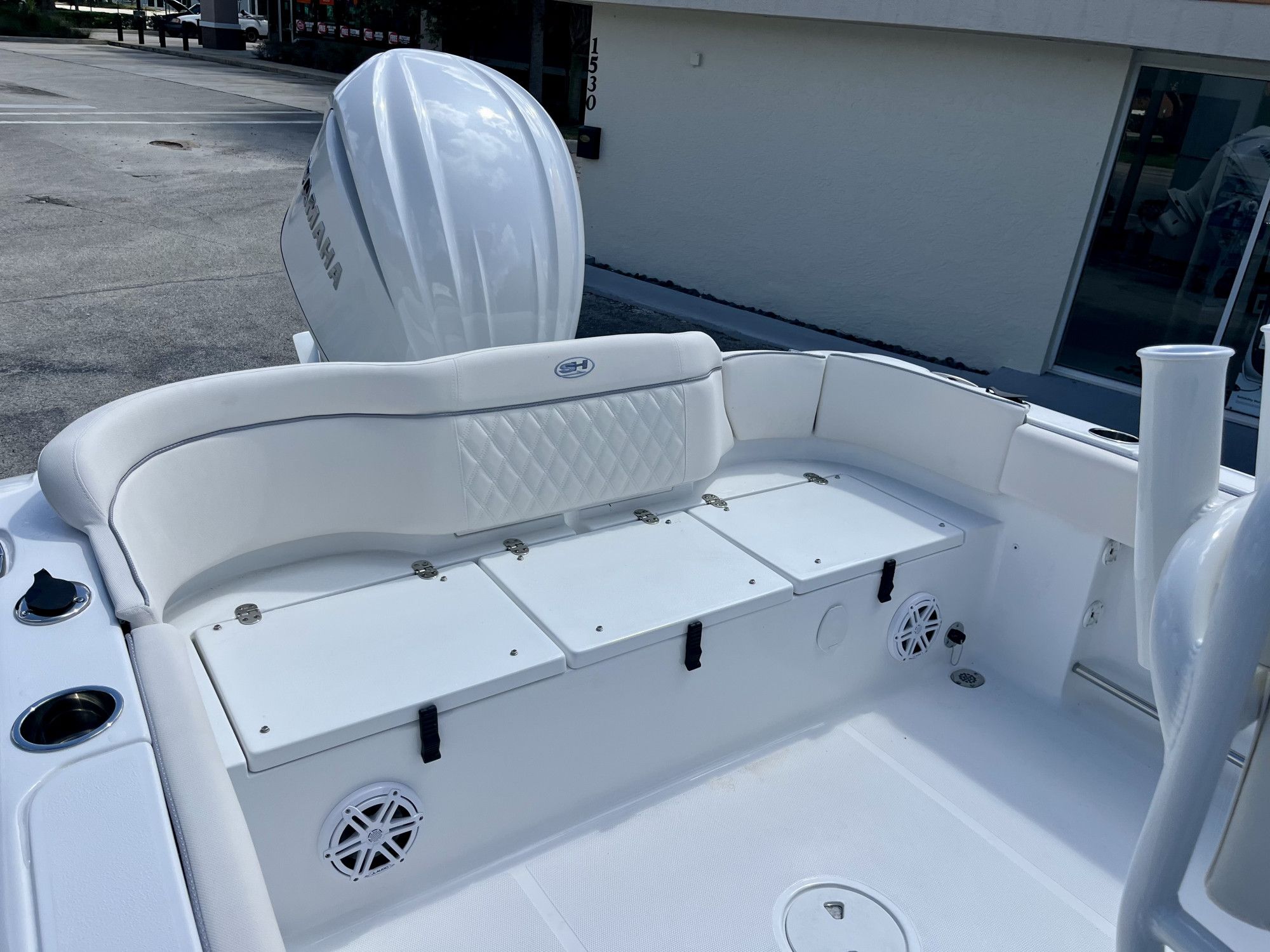 2026 Sea Hunt Ultra 234 - 19