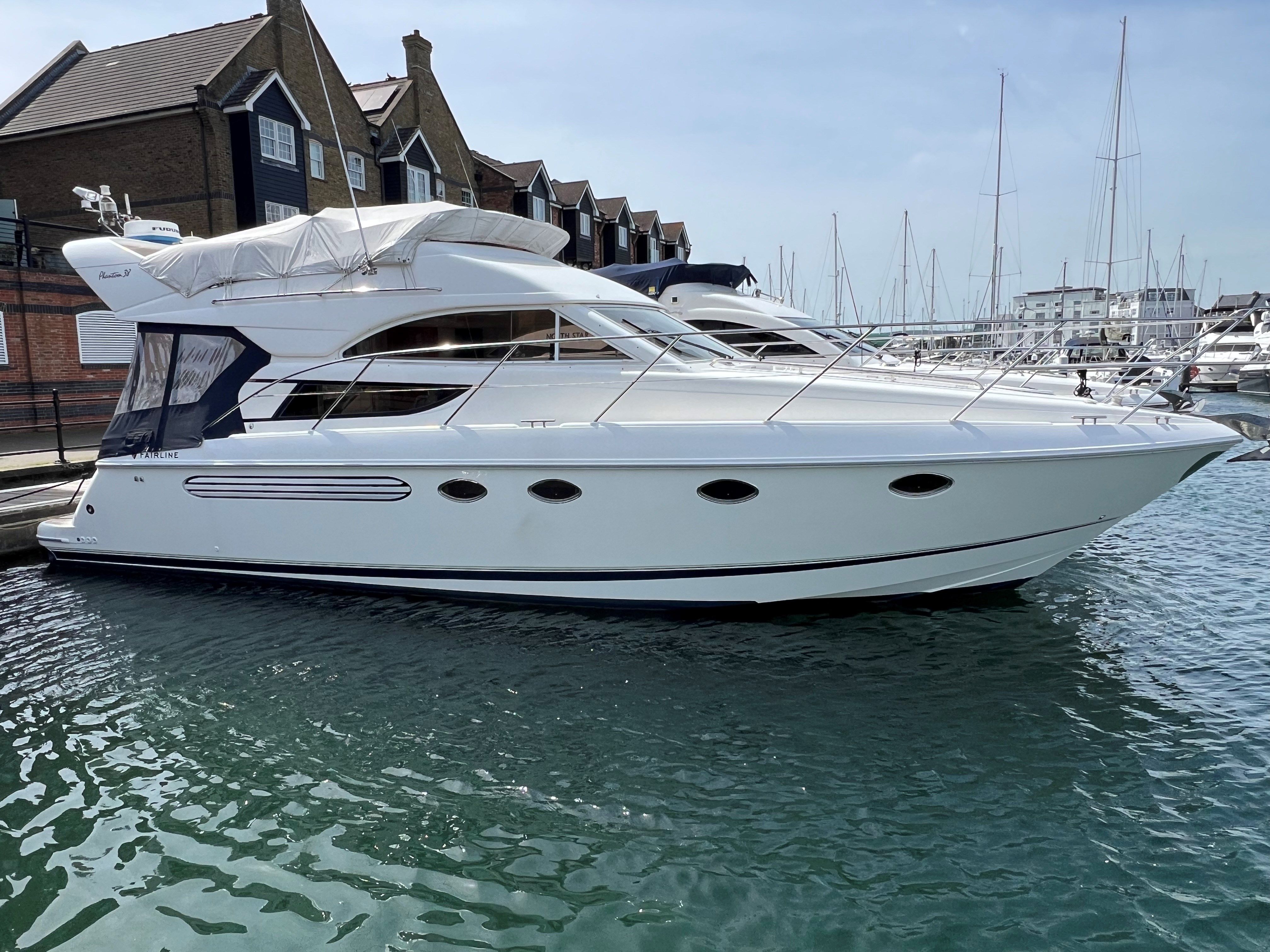 1999 Fairline Phantom 38