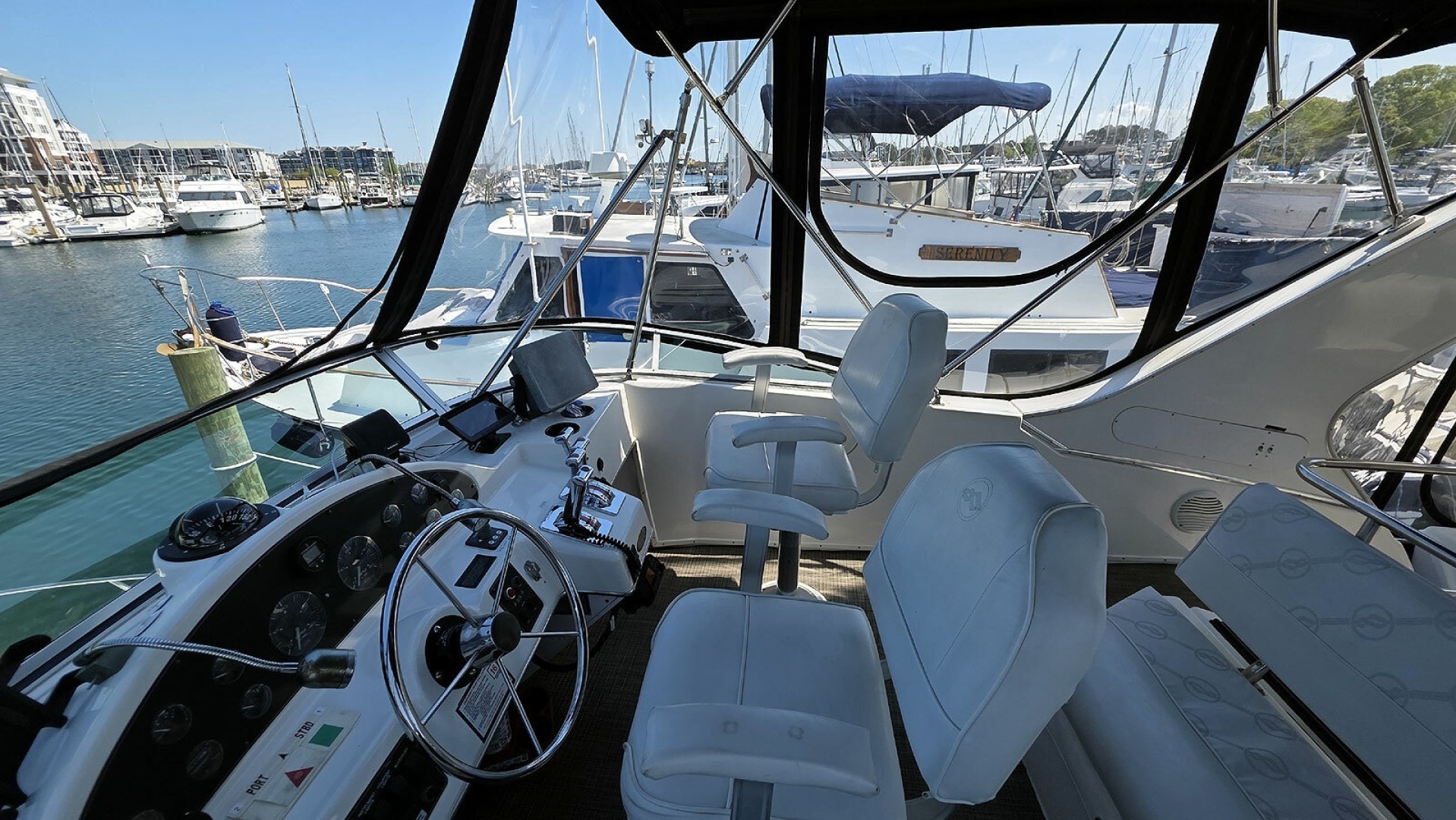 1999 Bayliner 4087 CPMY - Image 38
