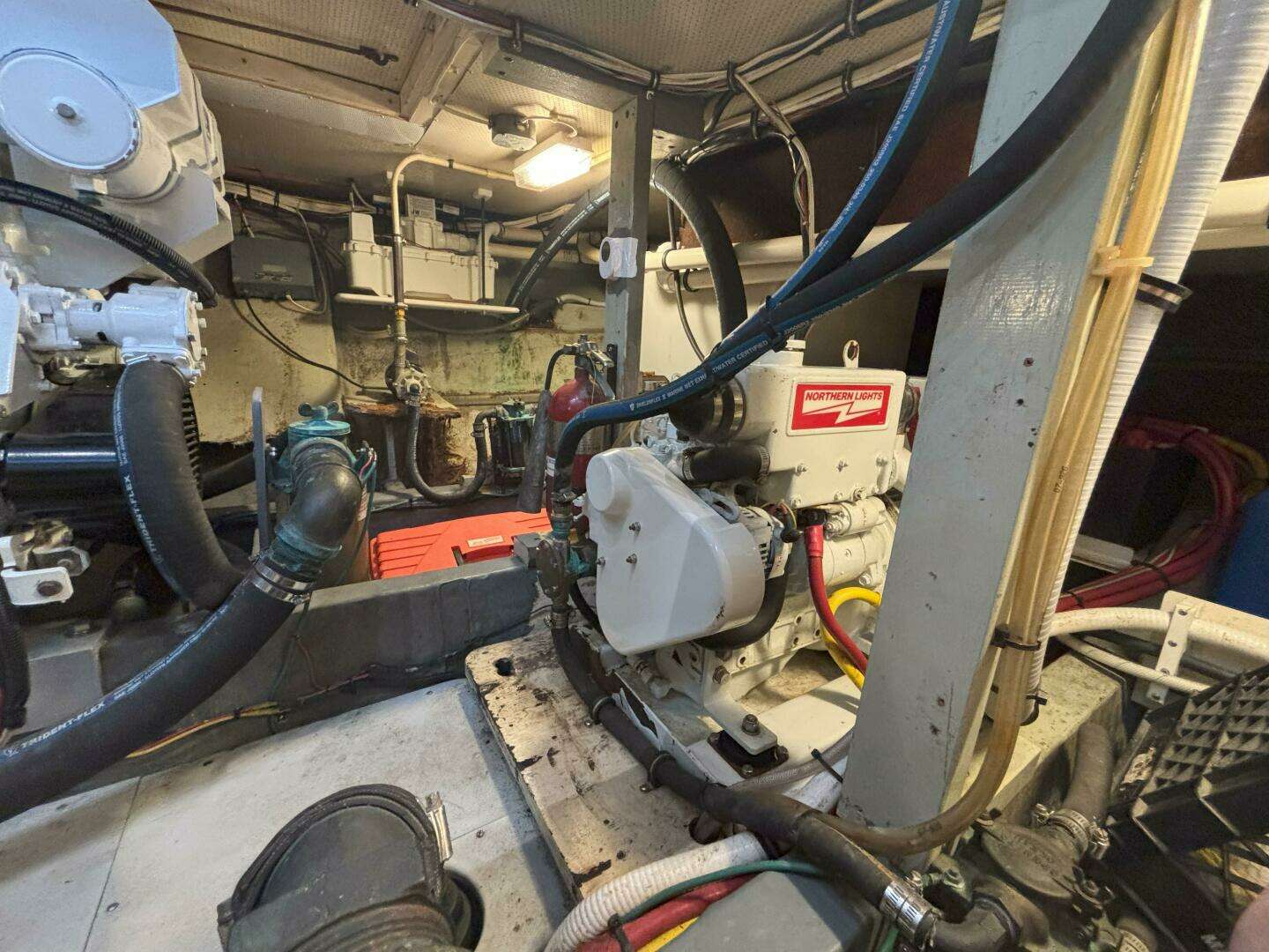 1972 Matthews 4 Flush Deck - Image 36