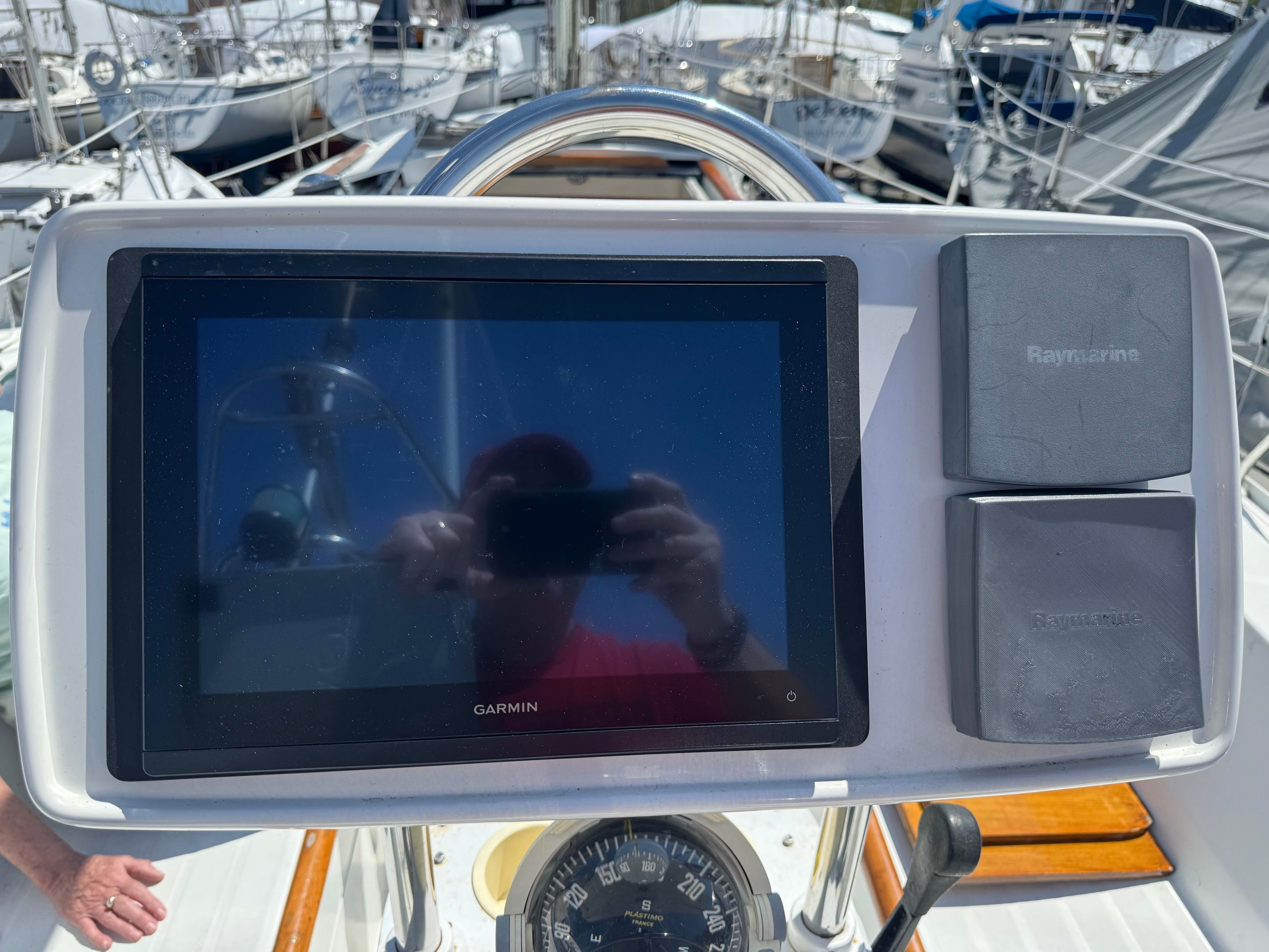 2000 Beneteau Oceanis 321 - 16