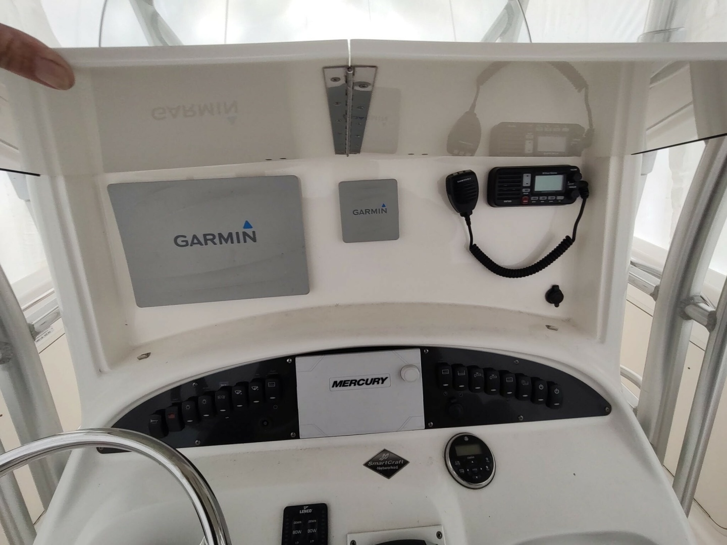 2006 Boston Whaler 320 Outrage - Image 23