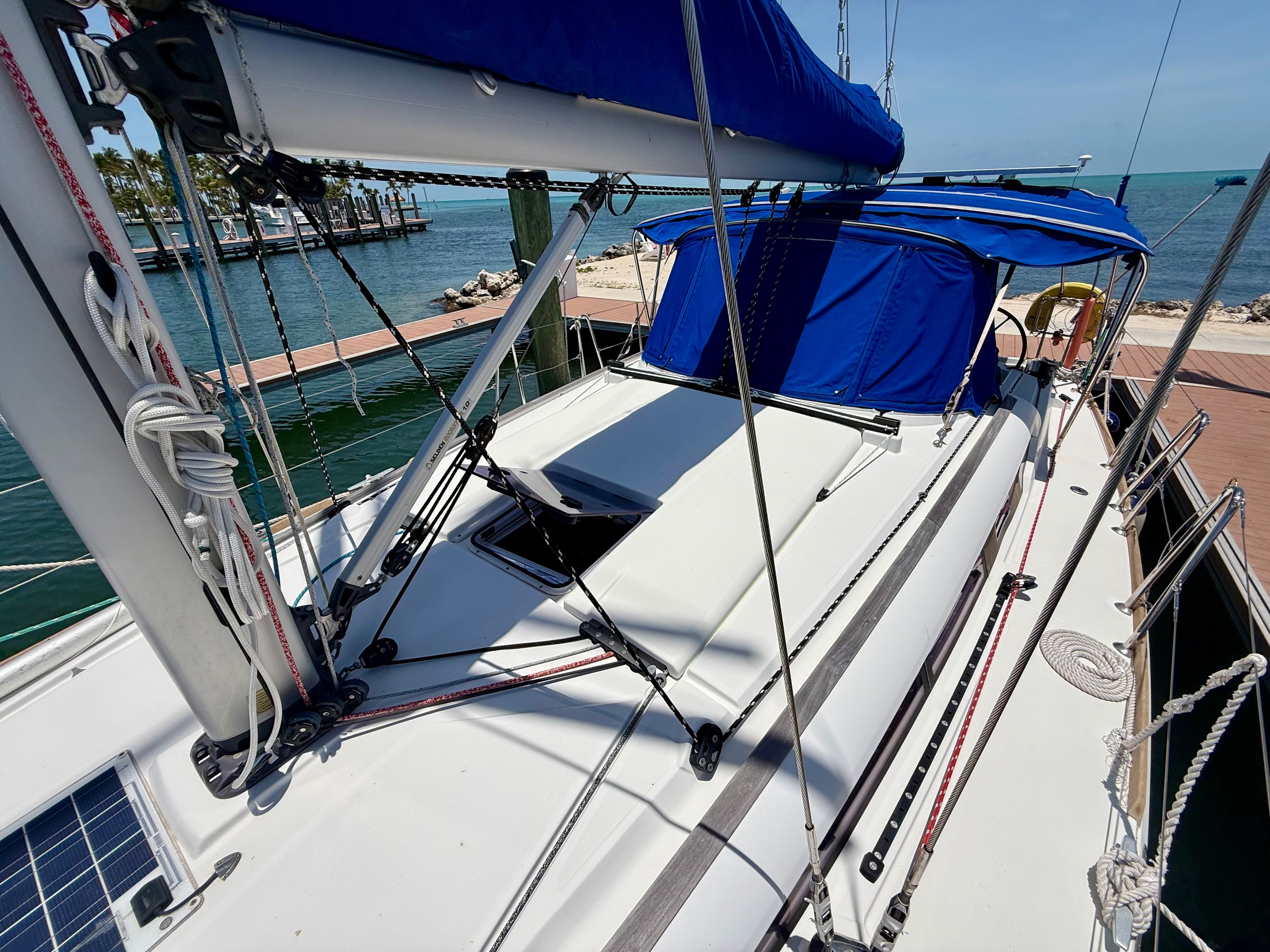 2018 Jeanneau Sun Odyssey 389 - 20