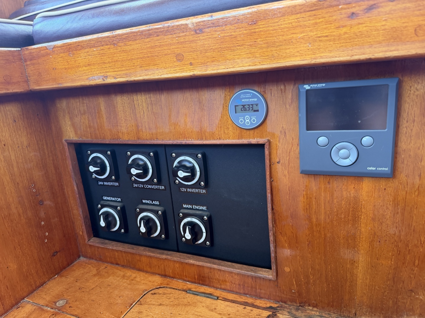 1977 Fisher 46 - Image 8