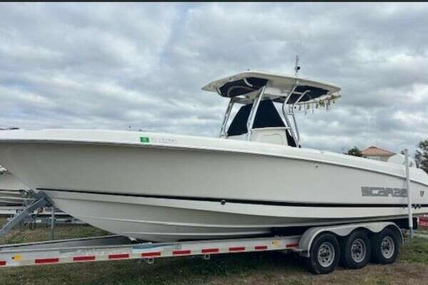 2013 Center Console Scarab