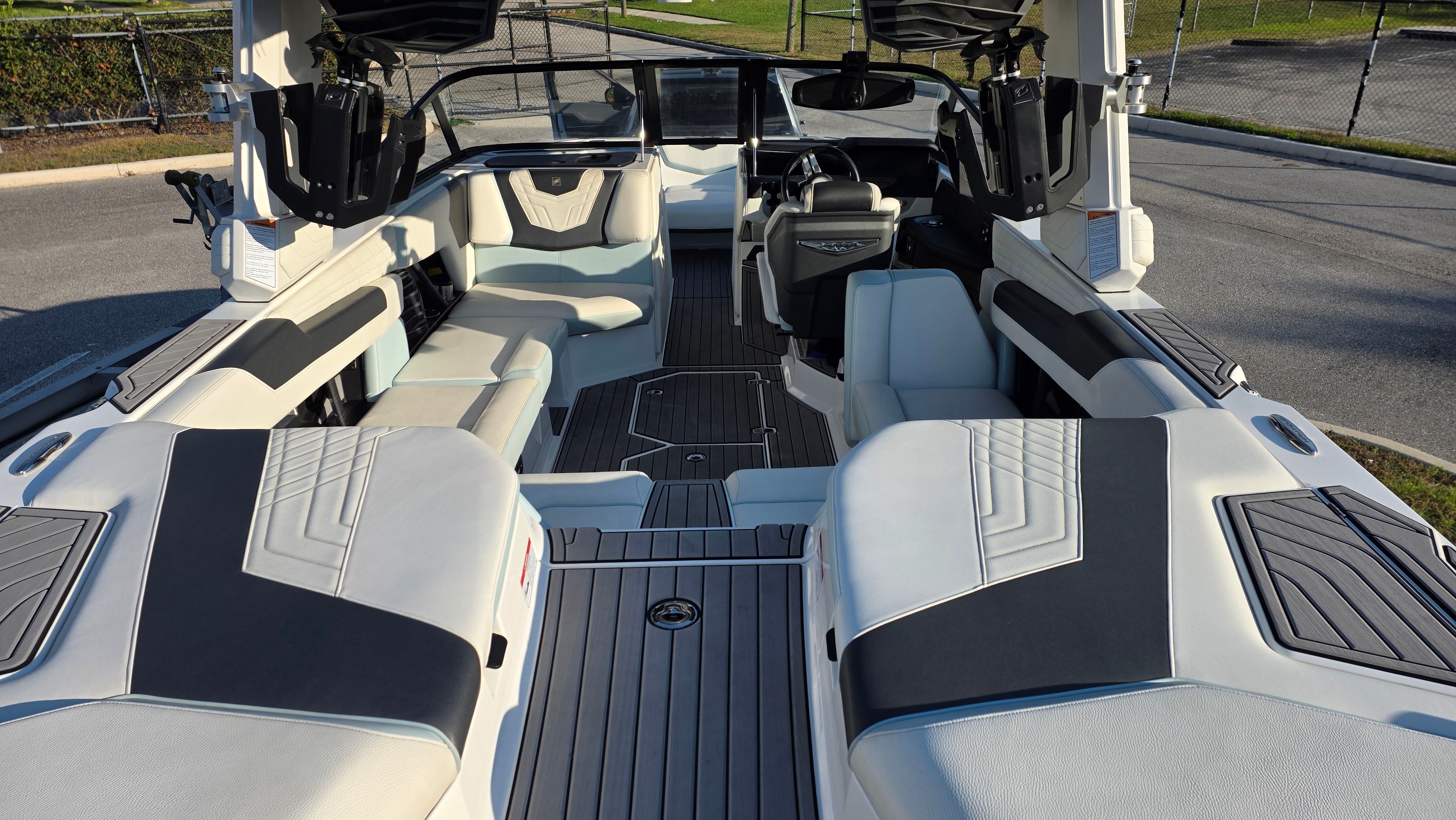 2022 Nautique Super Air Nautique G23 - 4