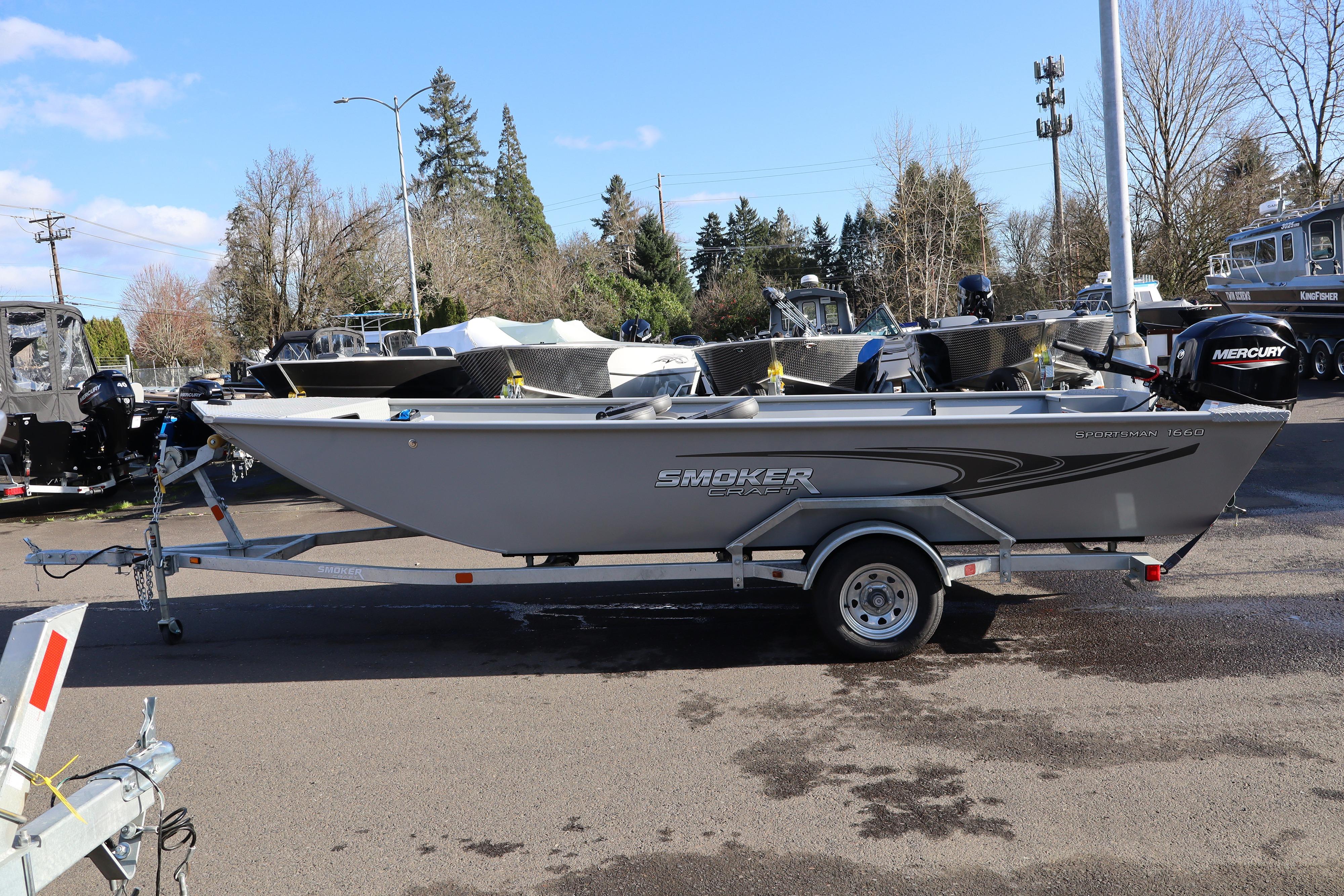 2026 Smoker Craft Pro Sportsman 1660