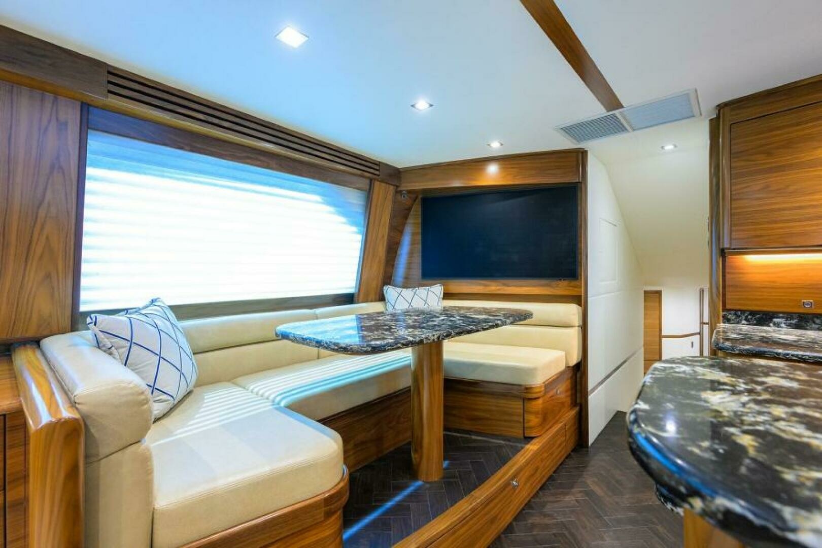 2023 Viking 64 Convertible - Image 14
