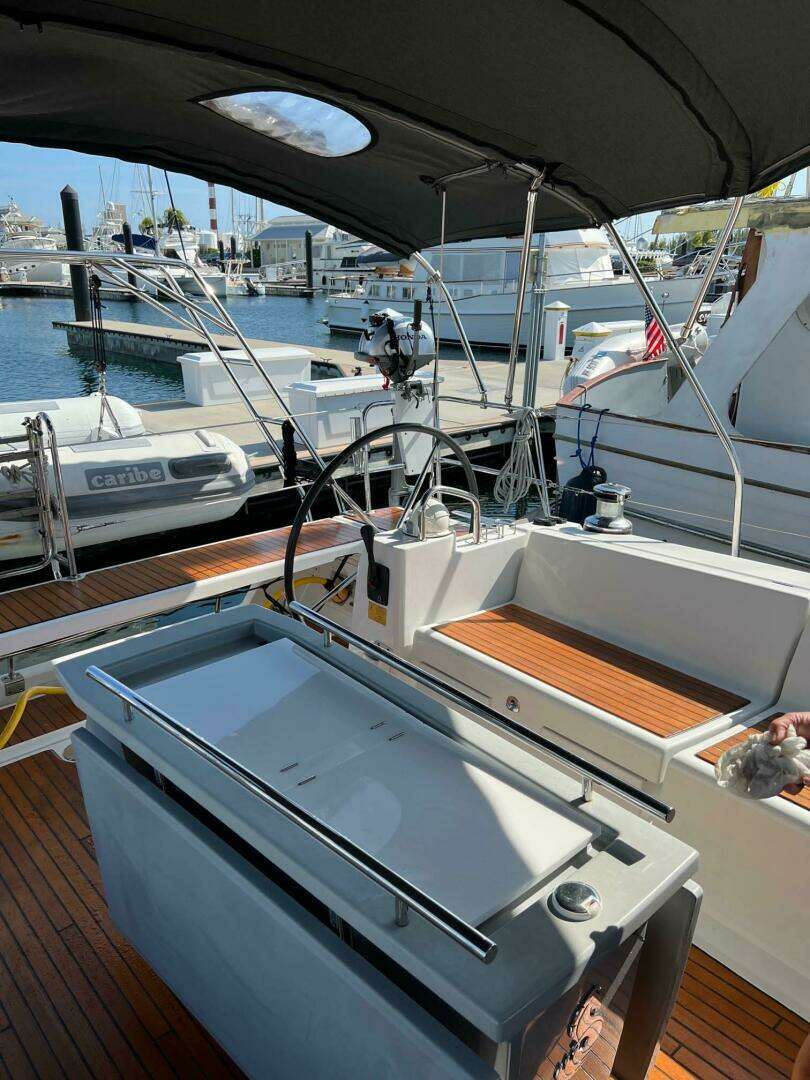 2014 Beneteau 45 - Image 5