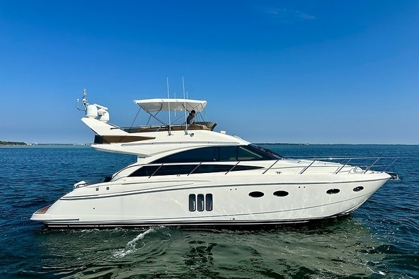 2009 Princess F54 flybridge