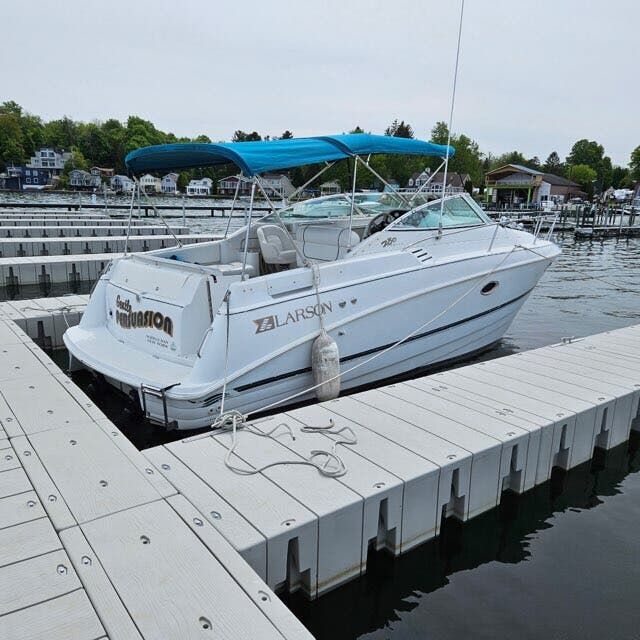 1996 Larson Cabrio 280 - 3