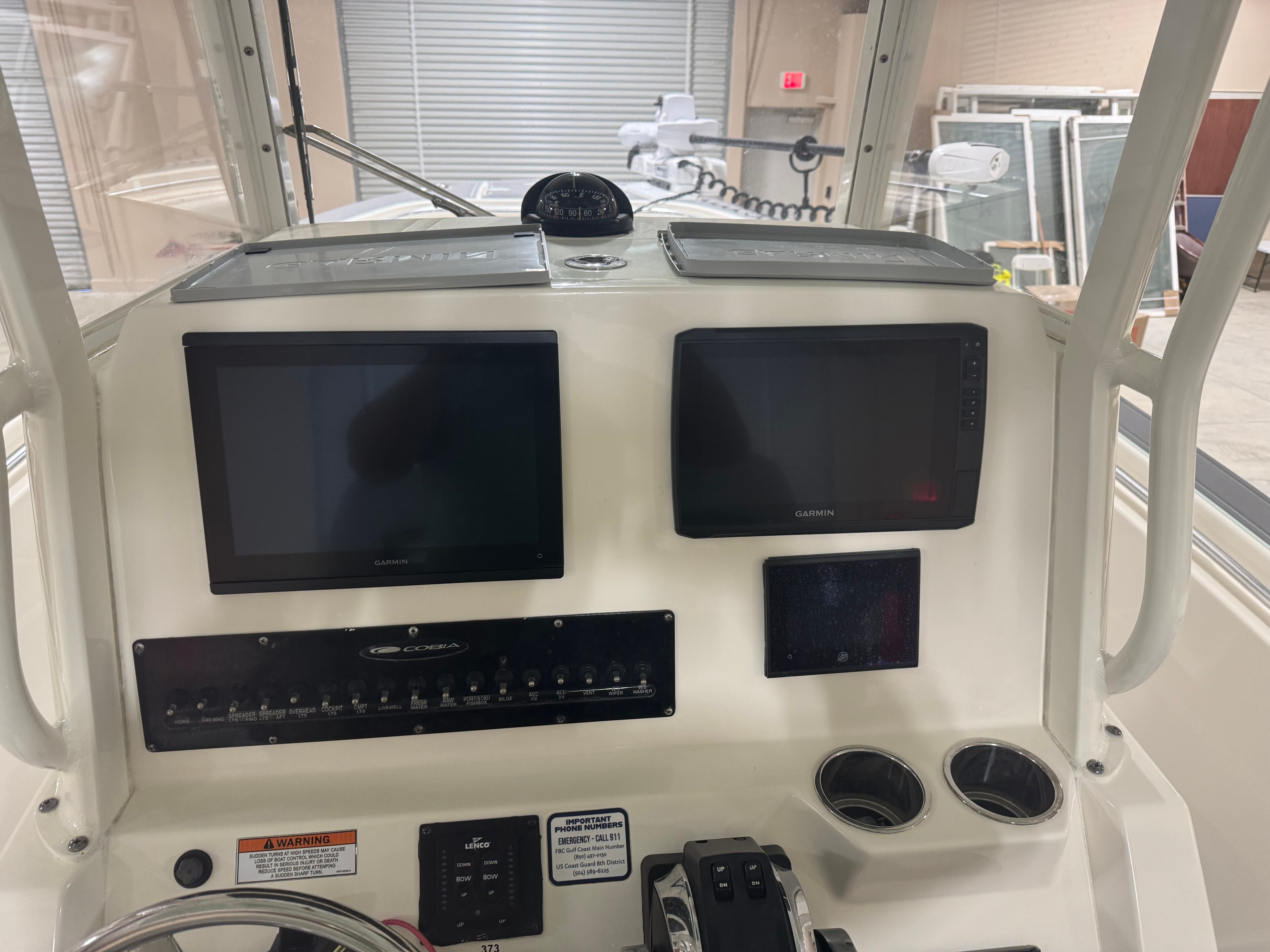 2021 Cobia 262 Center Console - 5