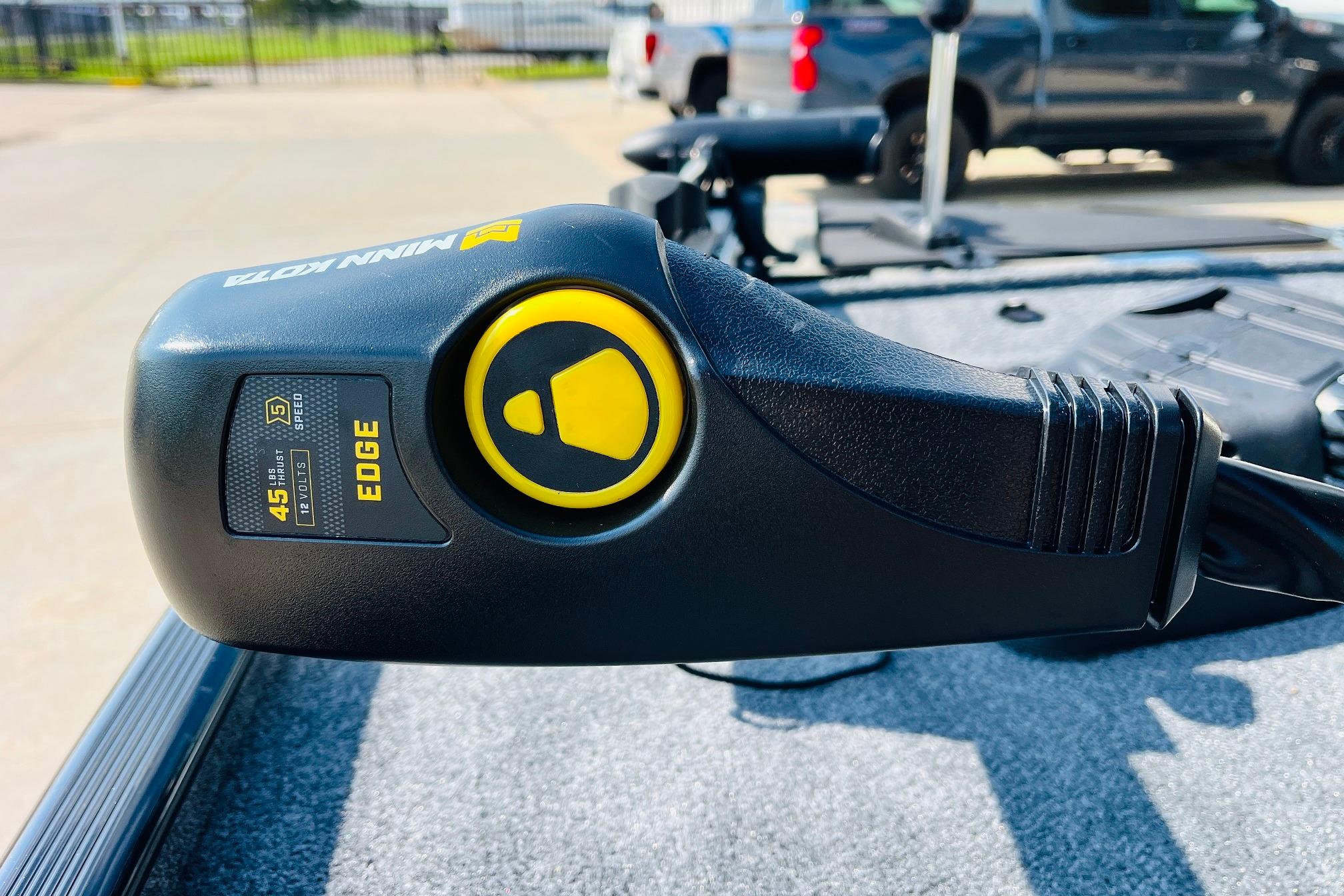 Minn Kota Edge trolling motor on 2026 Tracker Bass Tracker Classic XL boat.