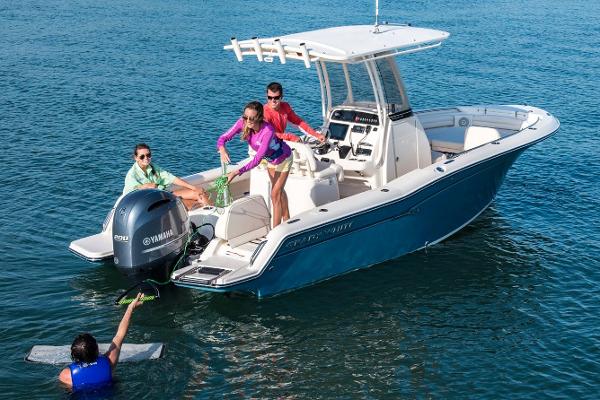 Manufacturer Provided Image: 2018 Grady-White Fisherman 216 boat with Yamaha engine on the water.