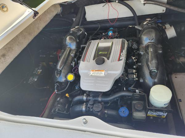 2012 Stingray 235 LR - 9