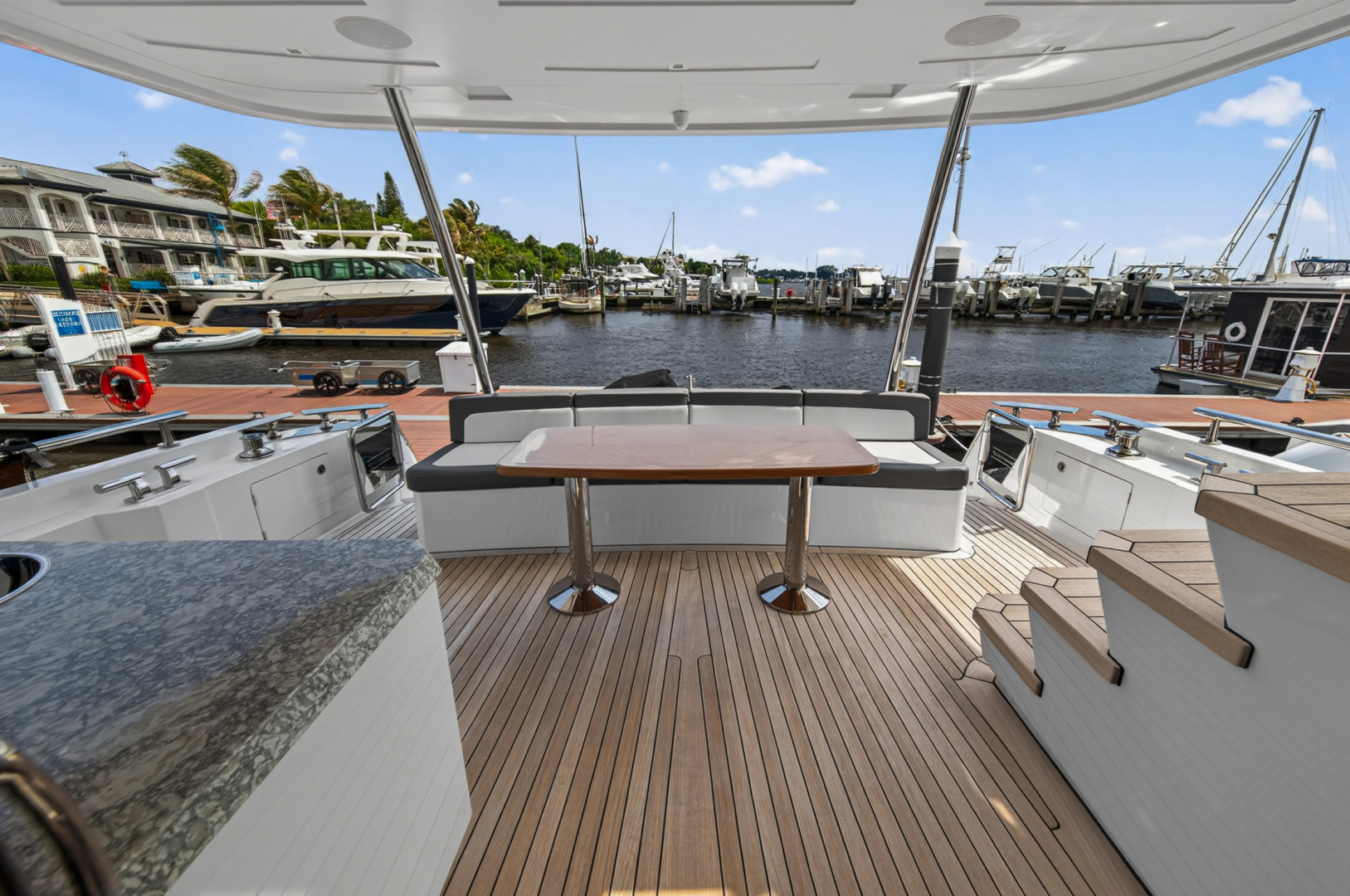2021 Ocean Alexander 70E - Image 87