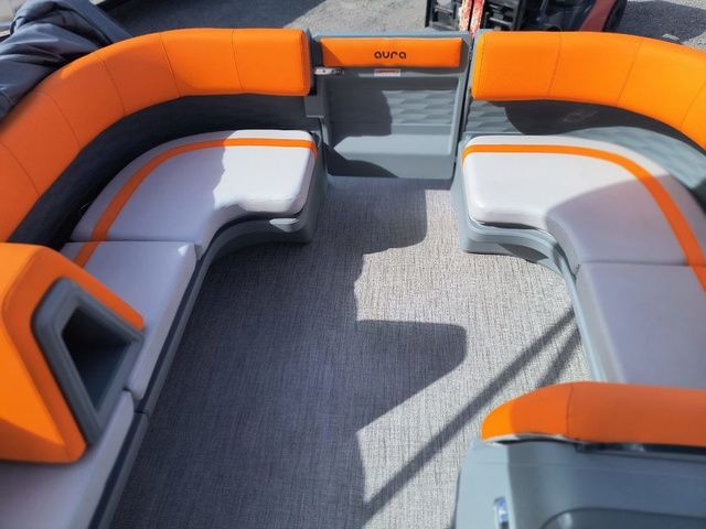 2025 Avalon Aura Pontoon Boats - 8