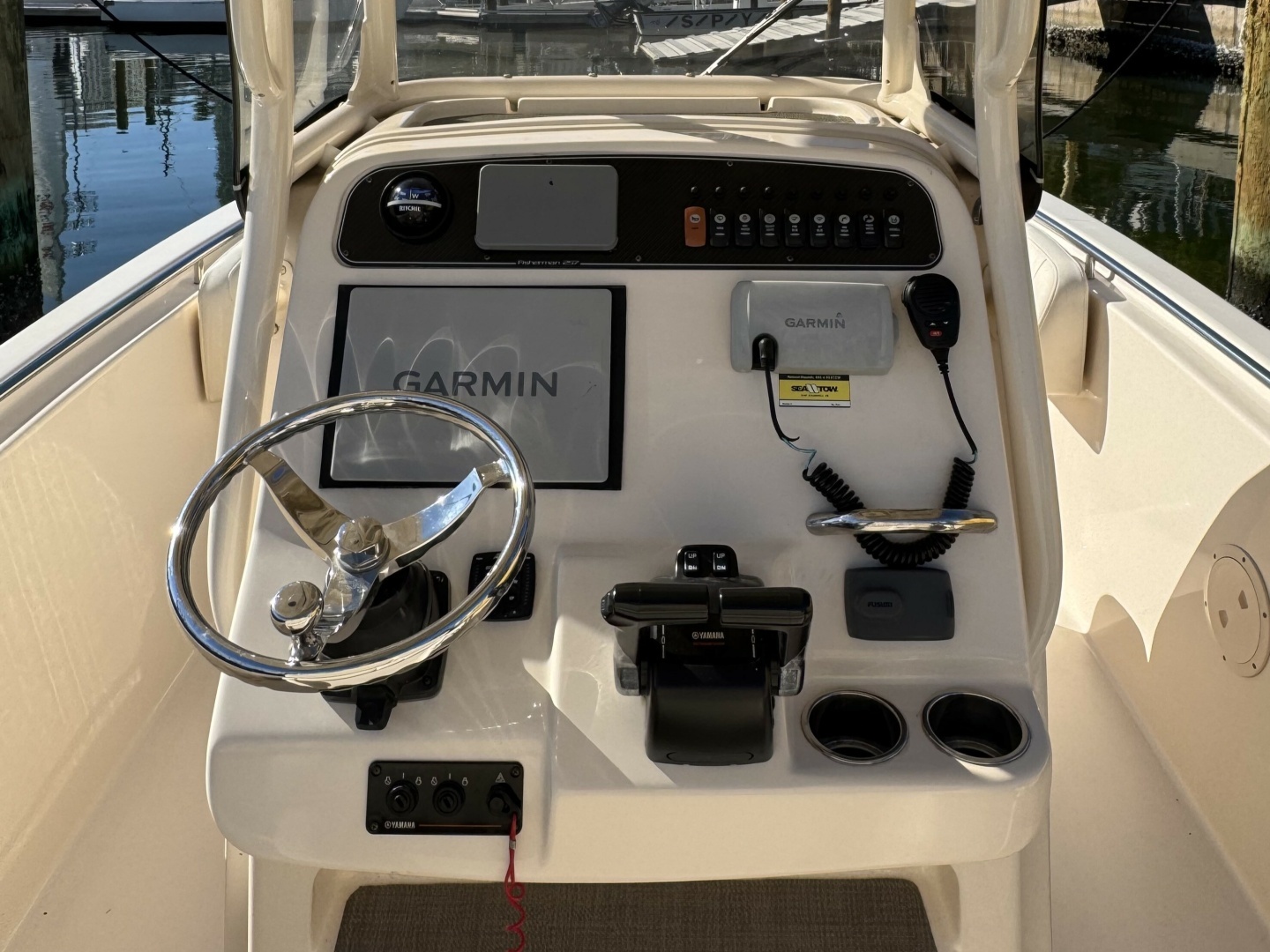 2017 Grady-White Fisherman 257 - Image 11