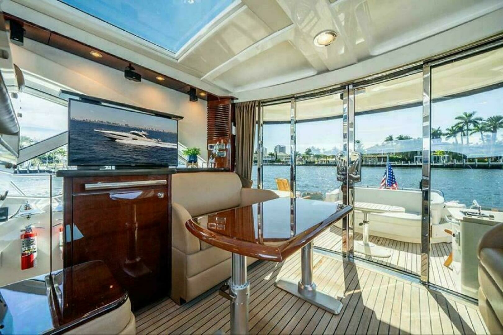 2012 Sea Ray 610 Sundancer - Image 13