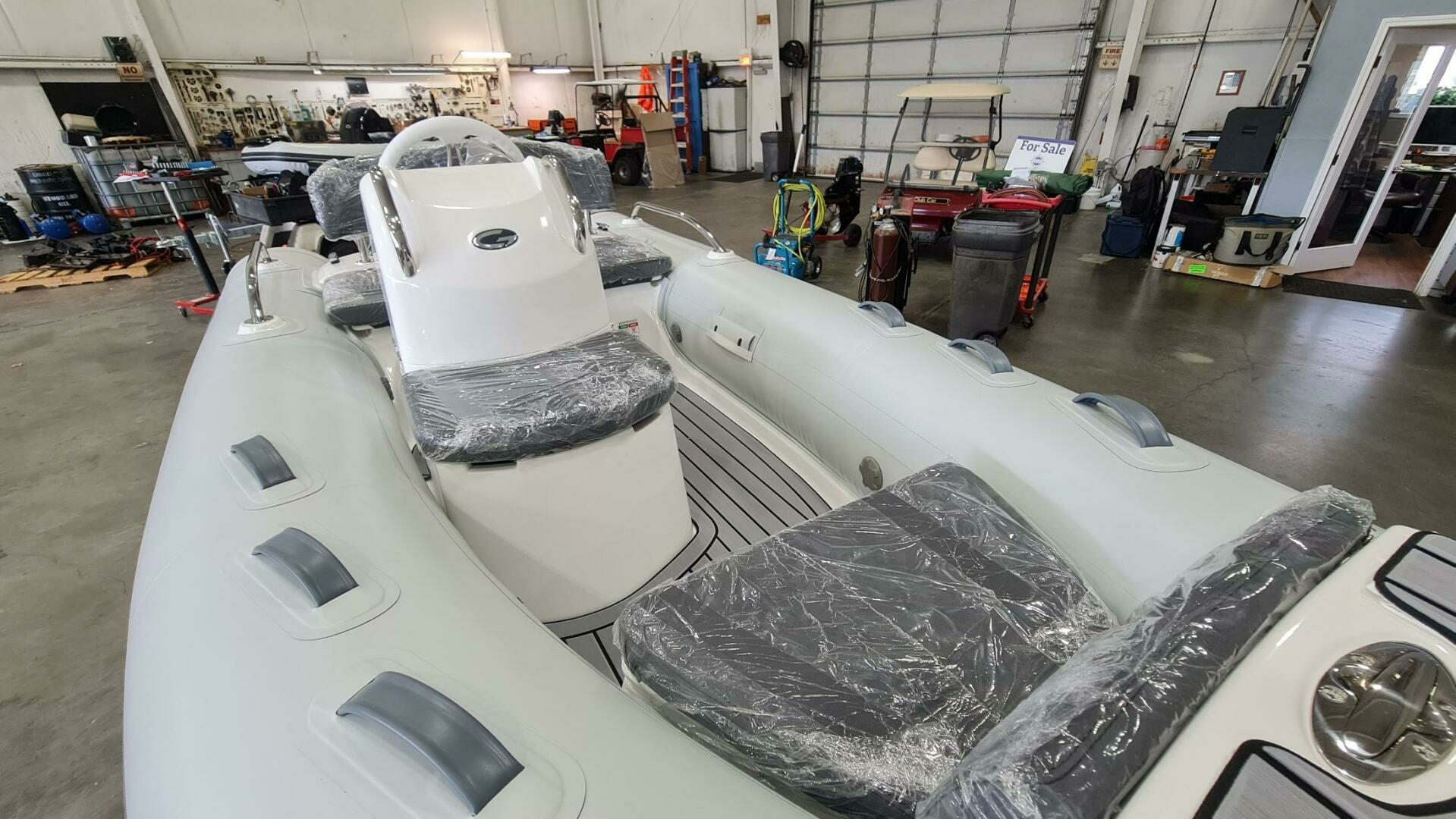 2023 Grand Inflatables G380HF - Image 4