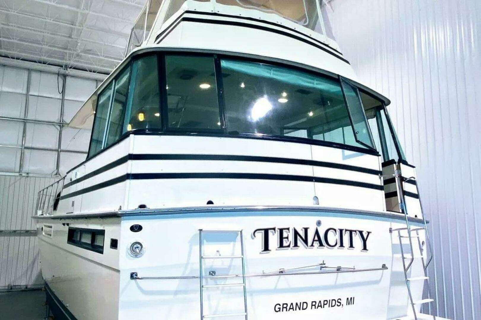 1986 Bertram 58 Flybridge Motor Yacht - Image 25