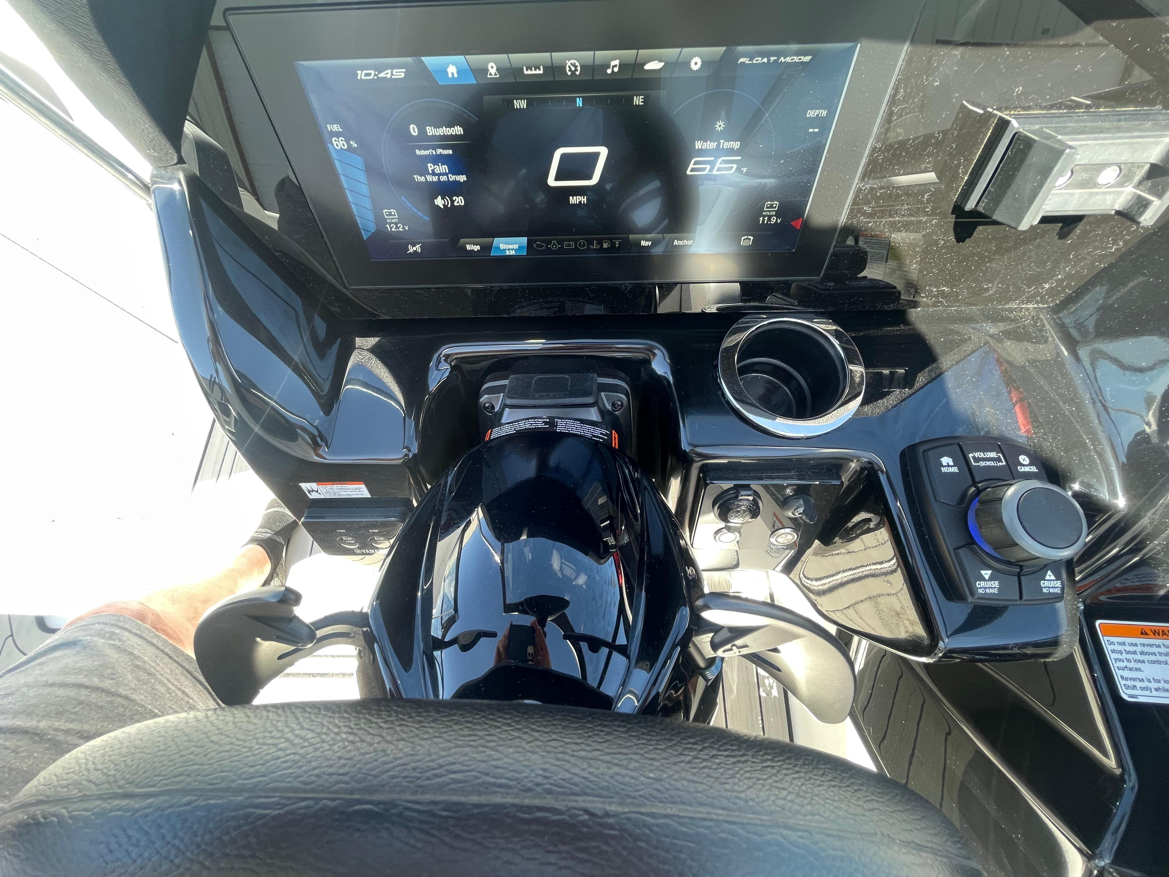 2022 Yamaha Boats 212SD - 7