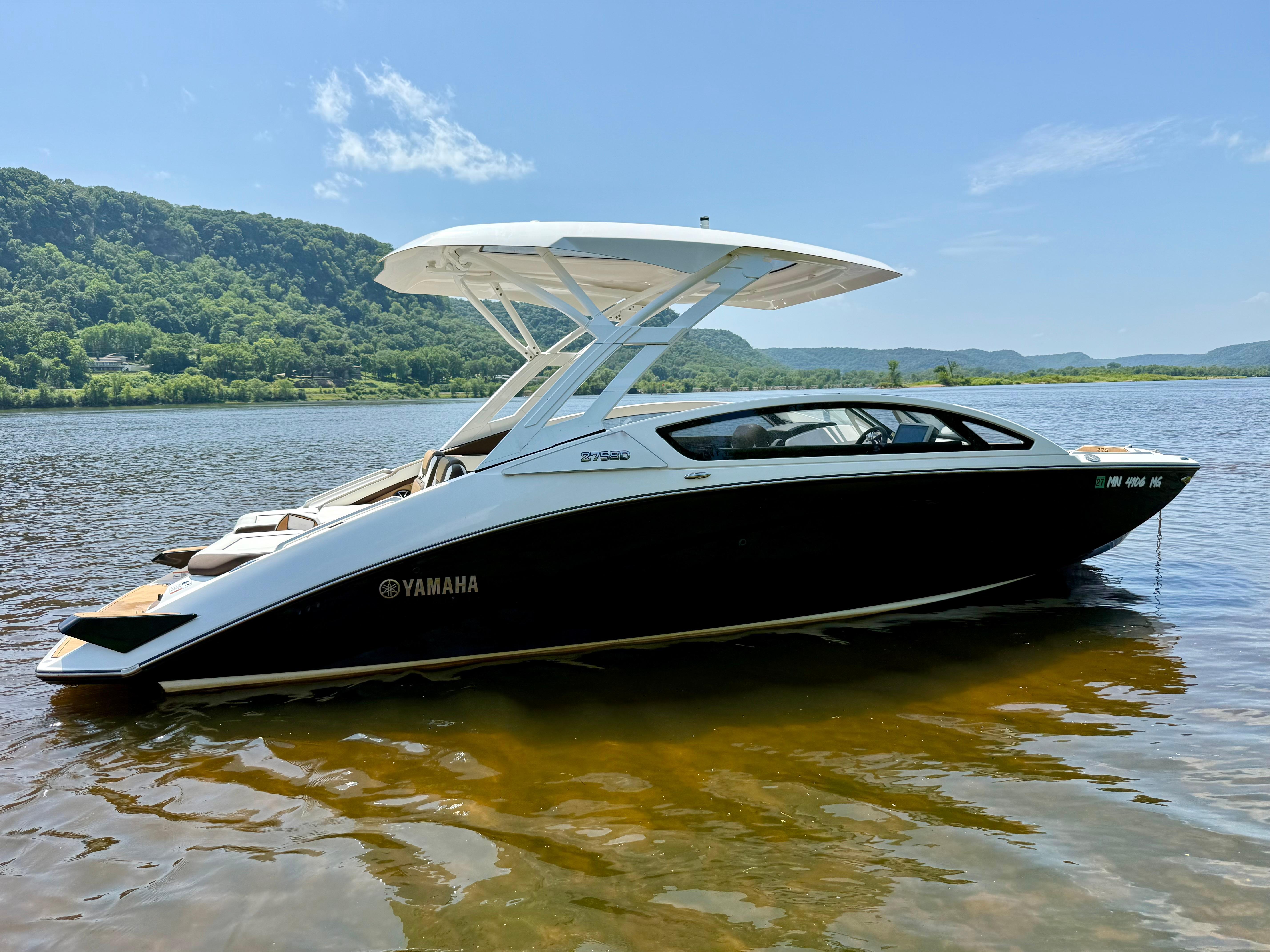 2022 Yamaha Boats 275SD - 4