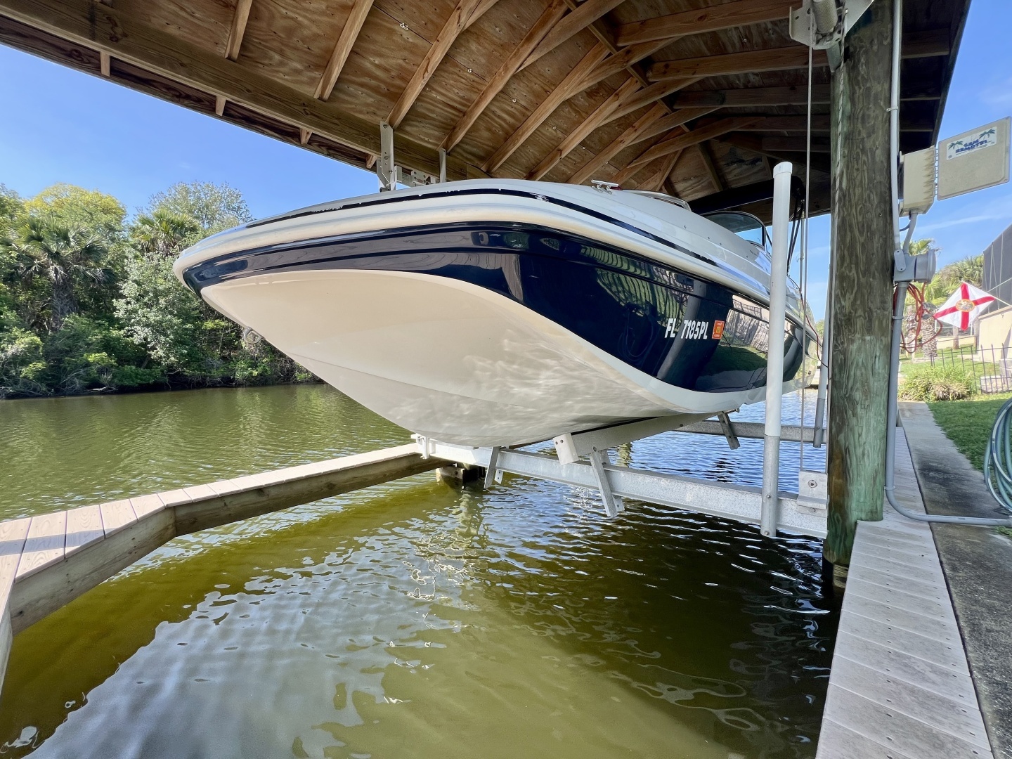 2013 Hurricane SunDeck 187 OB - Image 73