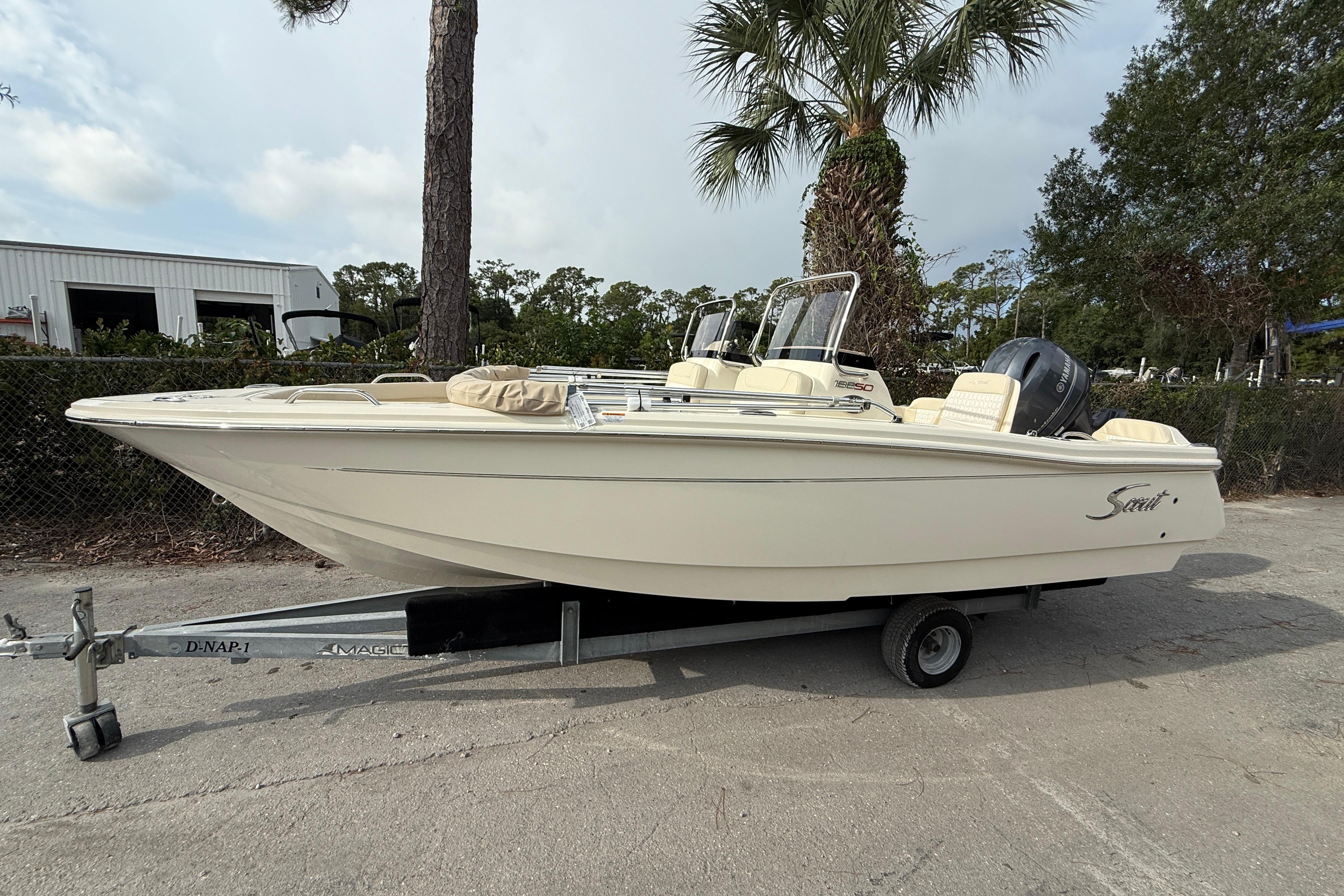 2026 Scout 188 Sport Dorado