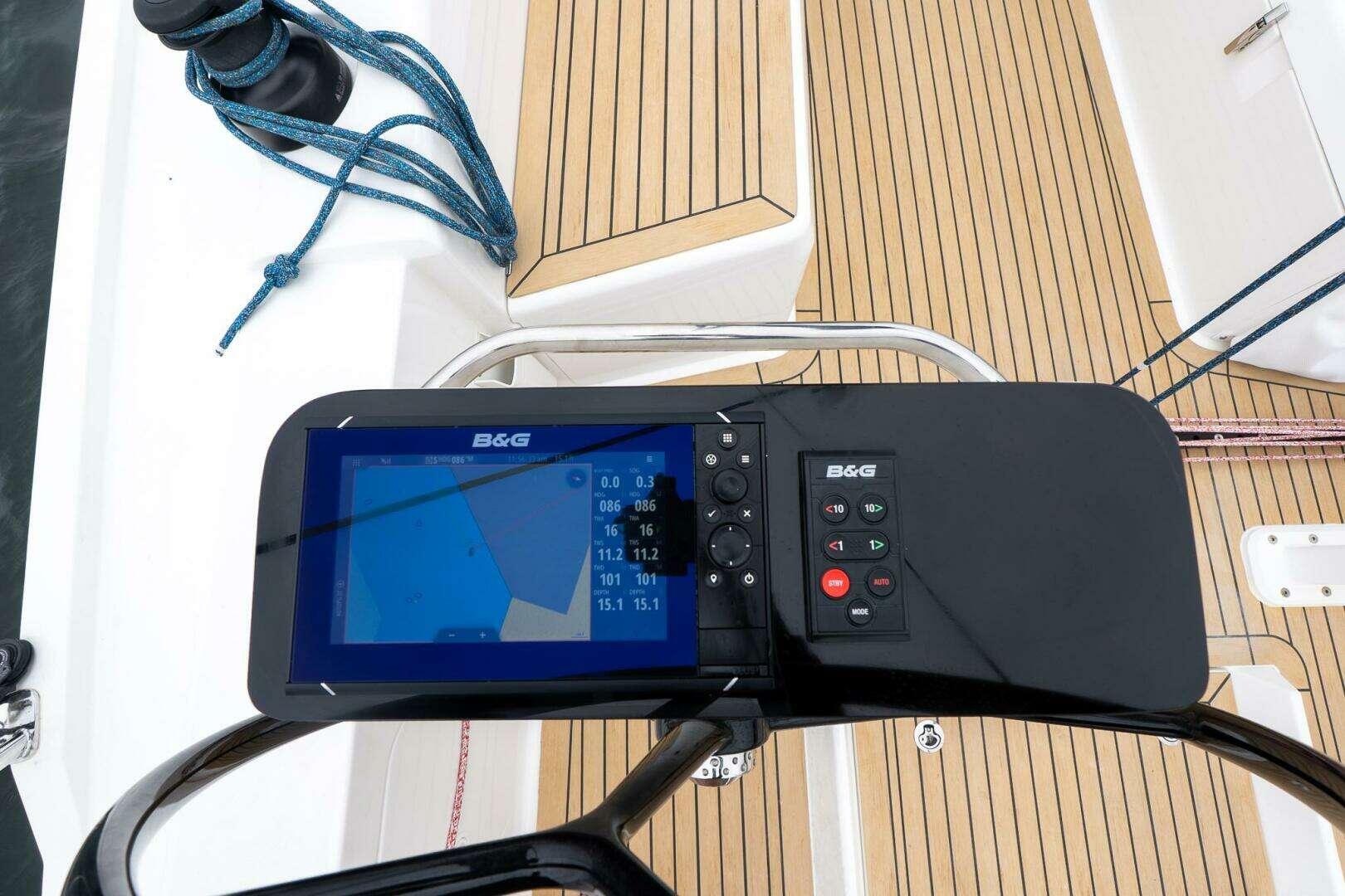 2026 J Boats NEW 2026 - Image 22