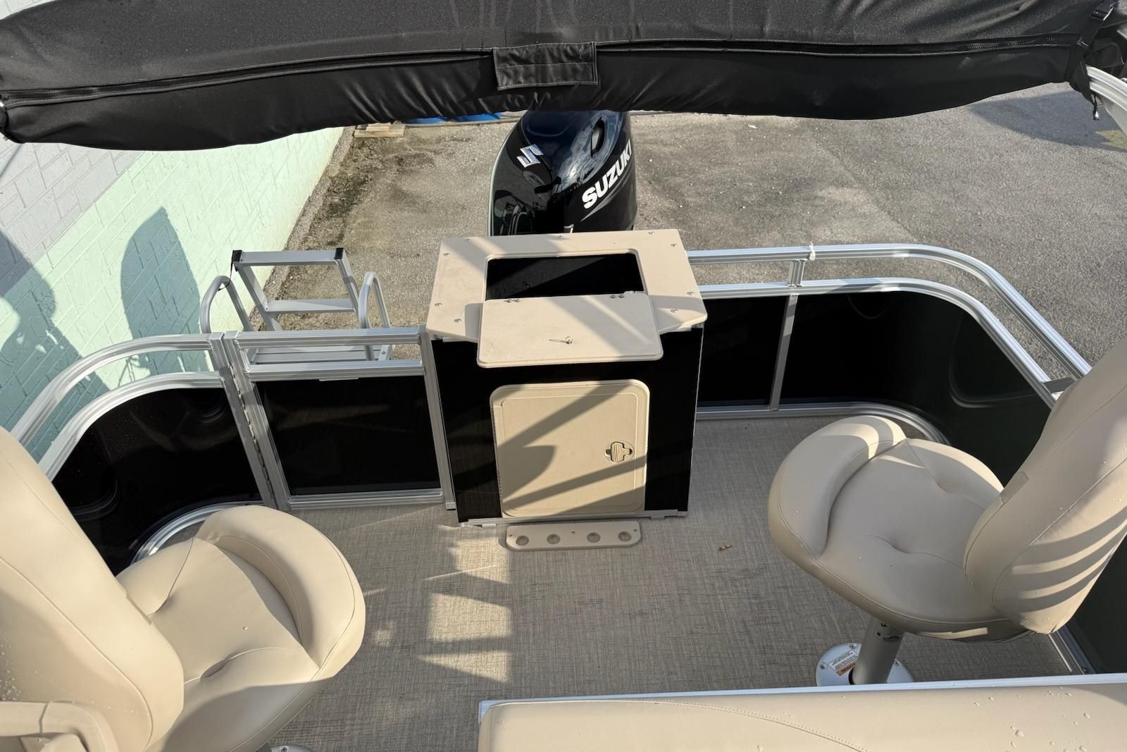 2025 Avalon VTX Quad Fish - 5