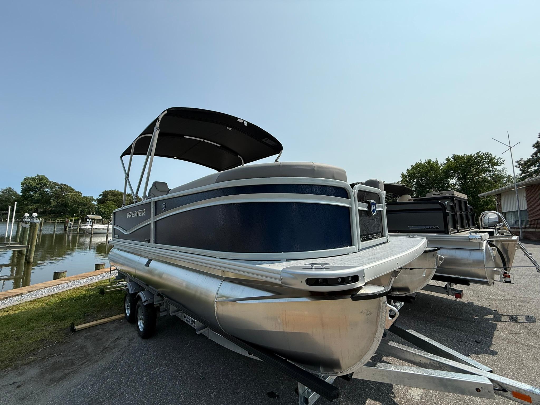 2026 Premier 200 Sunscape RE XLC Tritoon