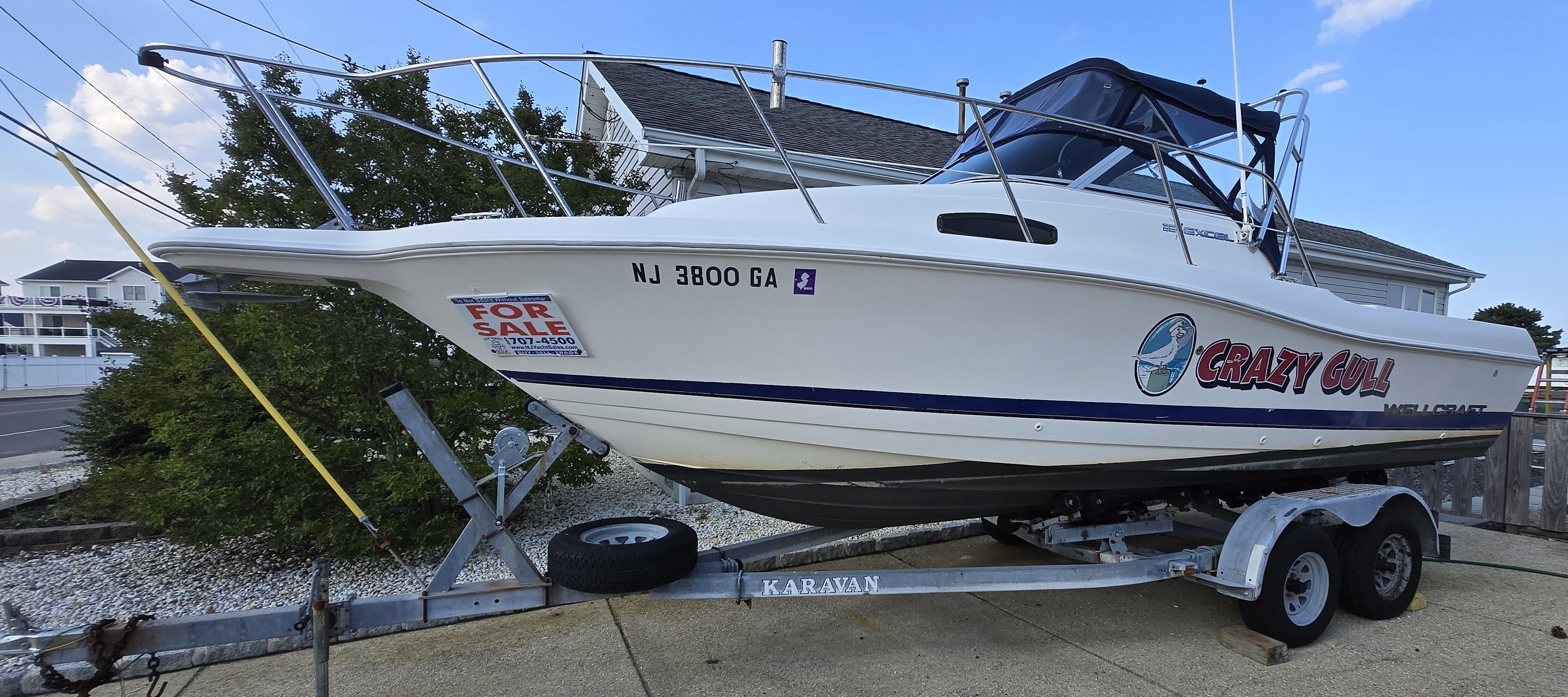 1996 Wellcraft Excel 23 Walk Around