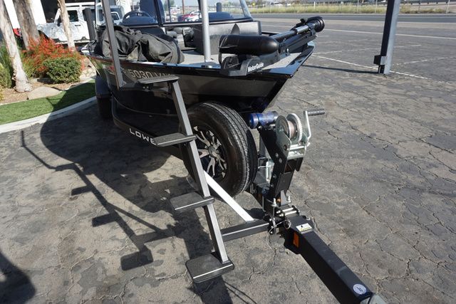 2022 Lowe Fishing Machine 1775 - 13