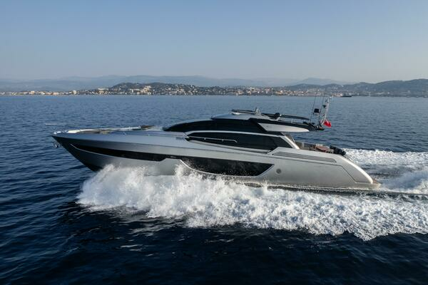 2017 Riva